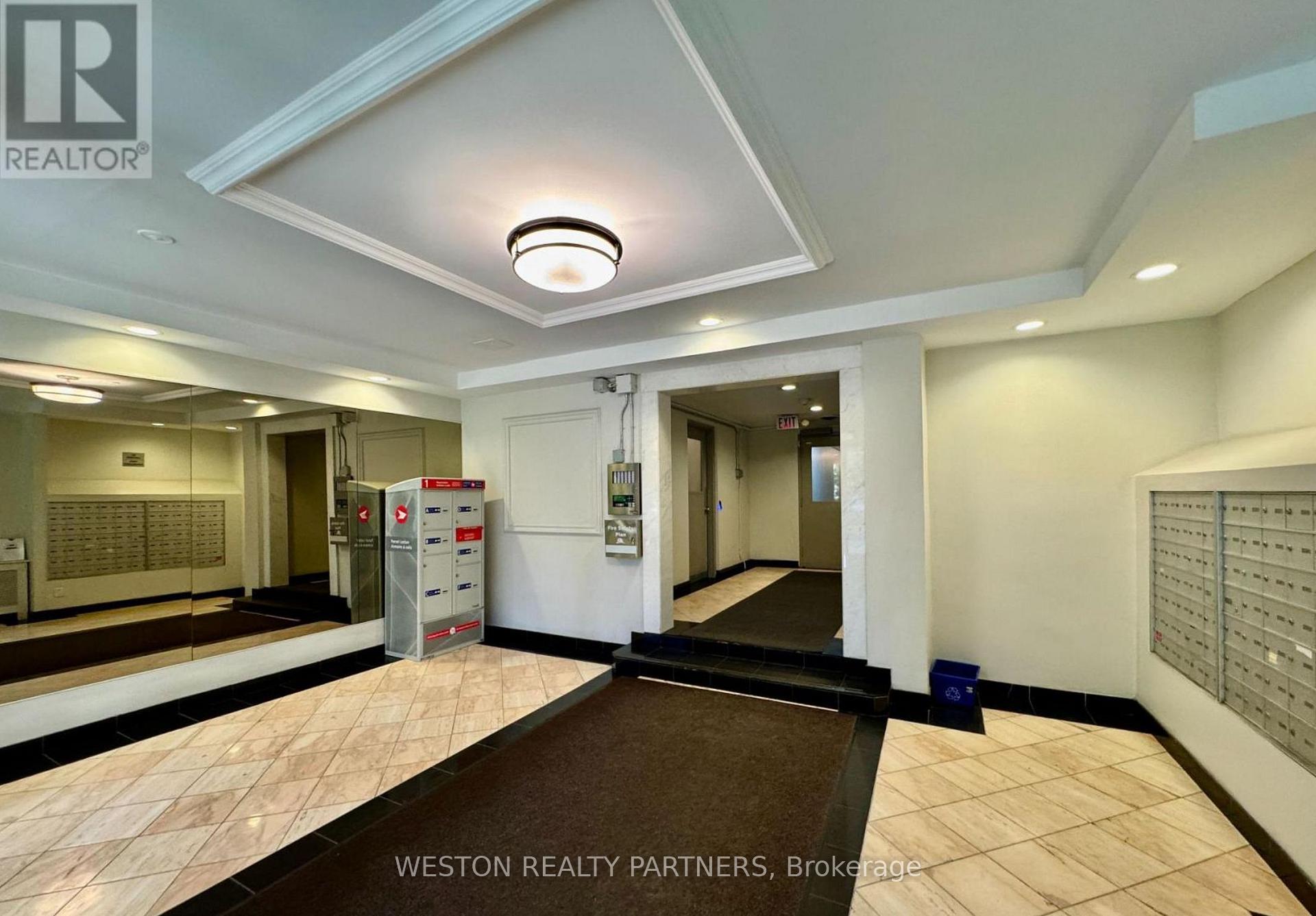 Photo 2 of Unit 206, 88 Wellesley Street E, Toronto, Church-Yonge Corridor — HOMEH