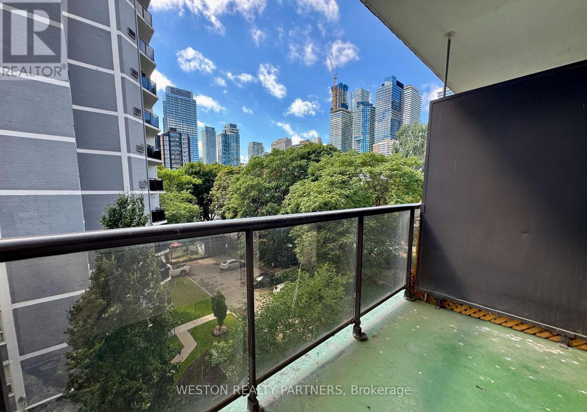 Photo 13 of Unit 206, 88 Wellesley Street E, Toronto, Church-Yonge Corridor — HOMEH