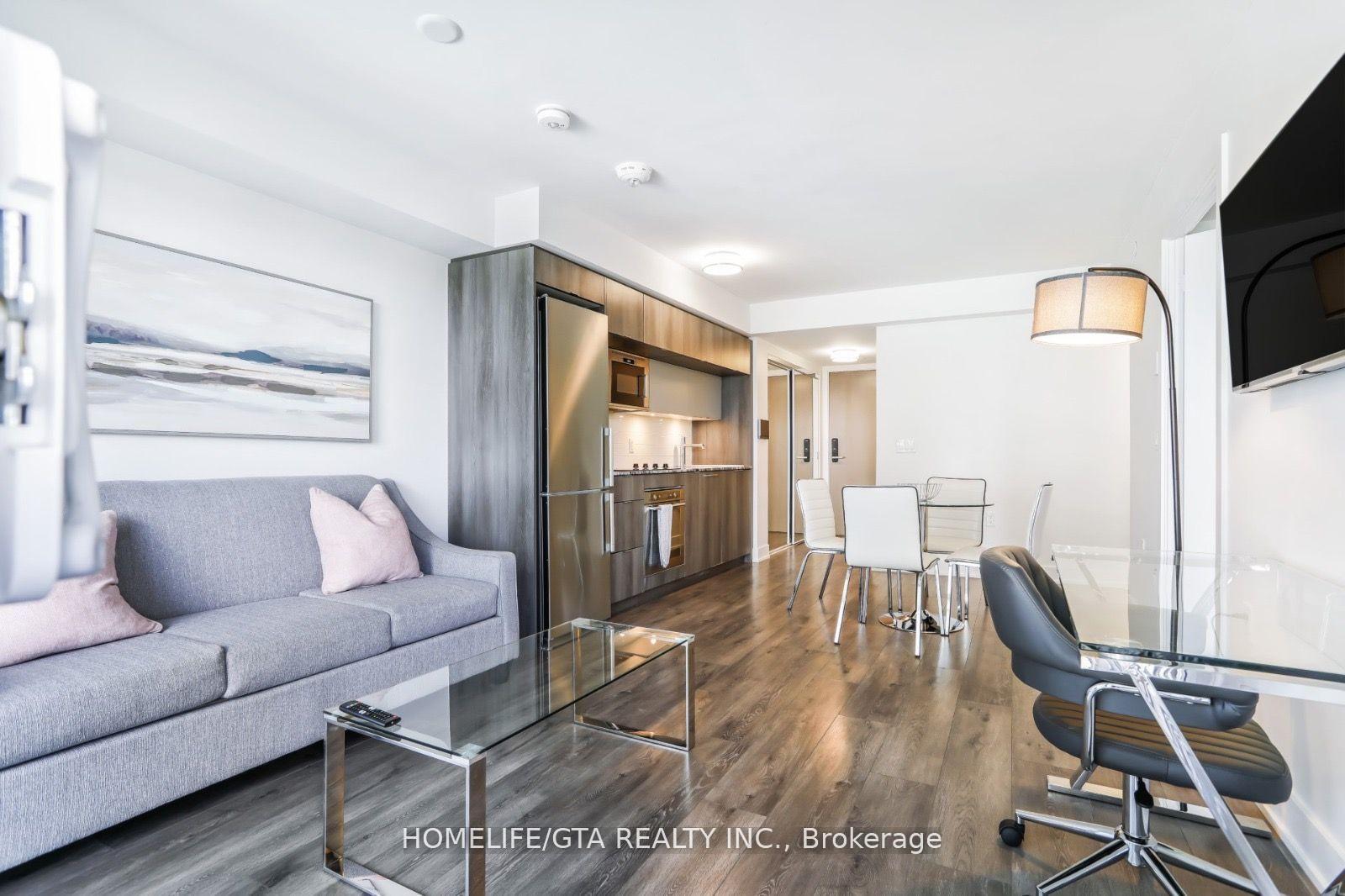 Photo 4 of Unit 606, 575 Bloor Street E, Toronto, North St. James Town — HOMEH