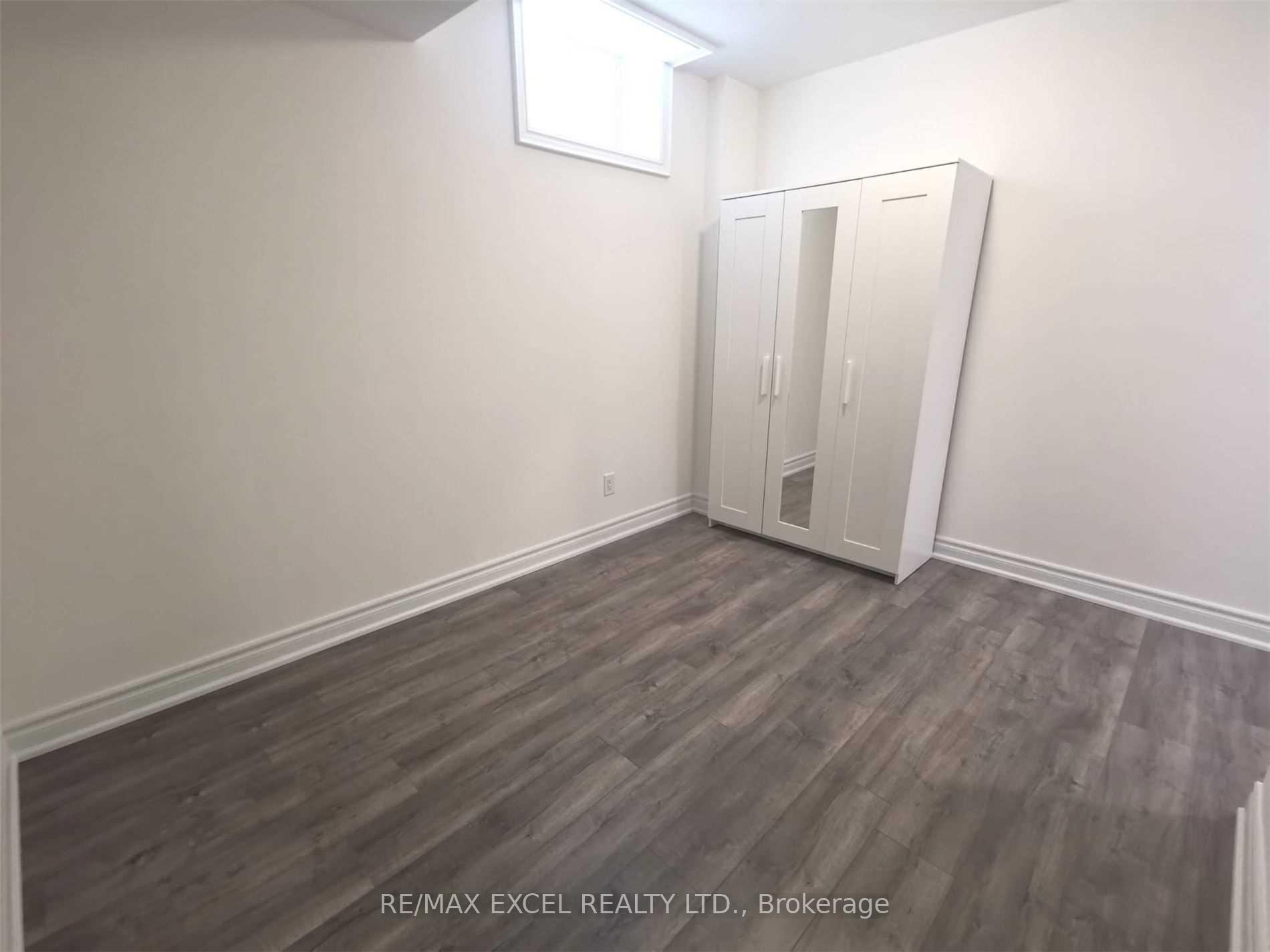 Photo 9 of Unit Bsmt, 36 Kaleia Avenue, Aurora, Bayview Southeast — HOMEH