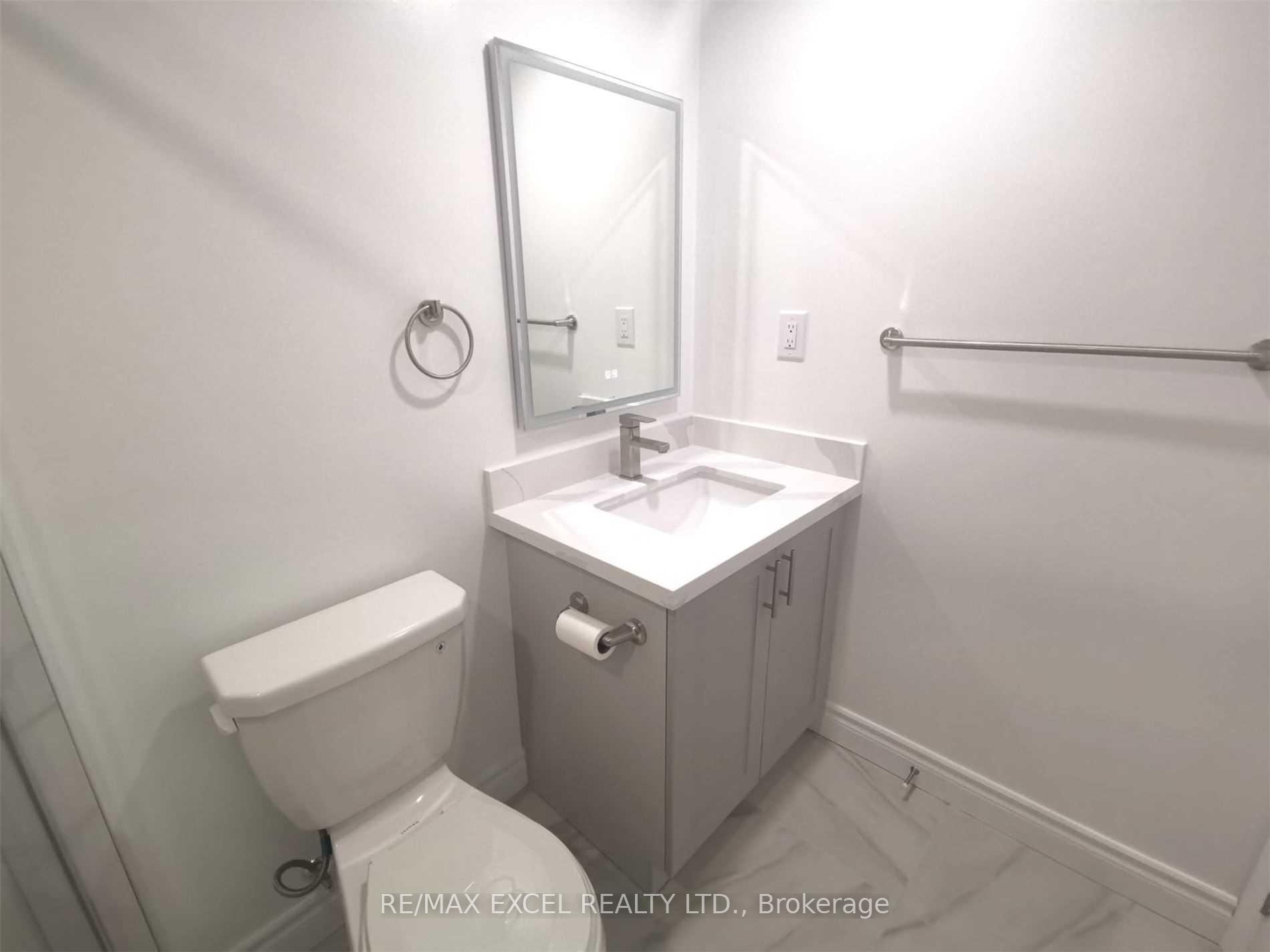 Photo 13 of Unit Bsmt, 36 Kaleia Avenue, Aurora, Bayview Southeast — HOMEH