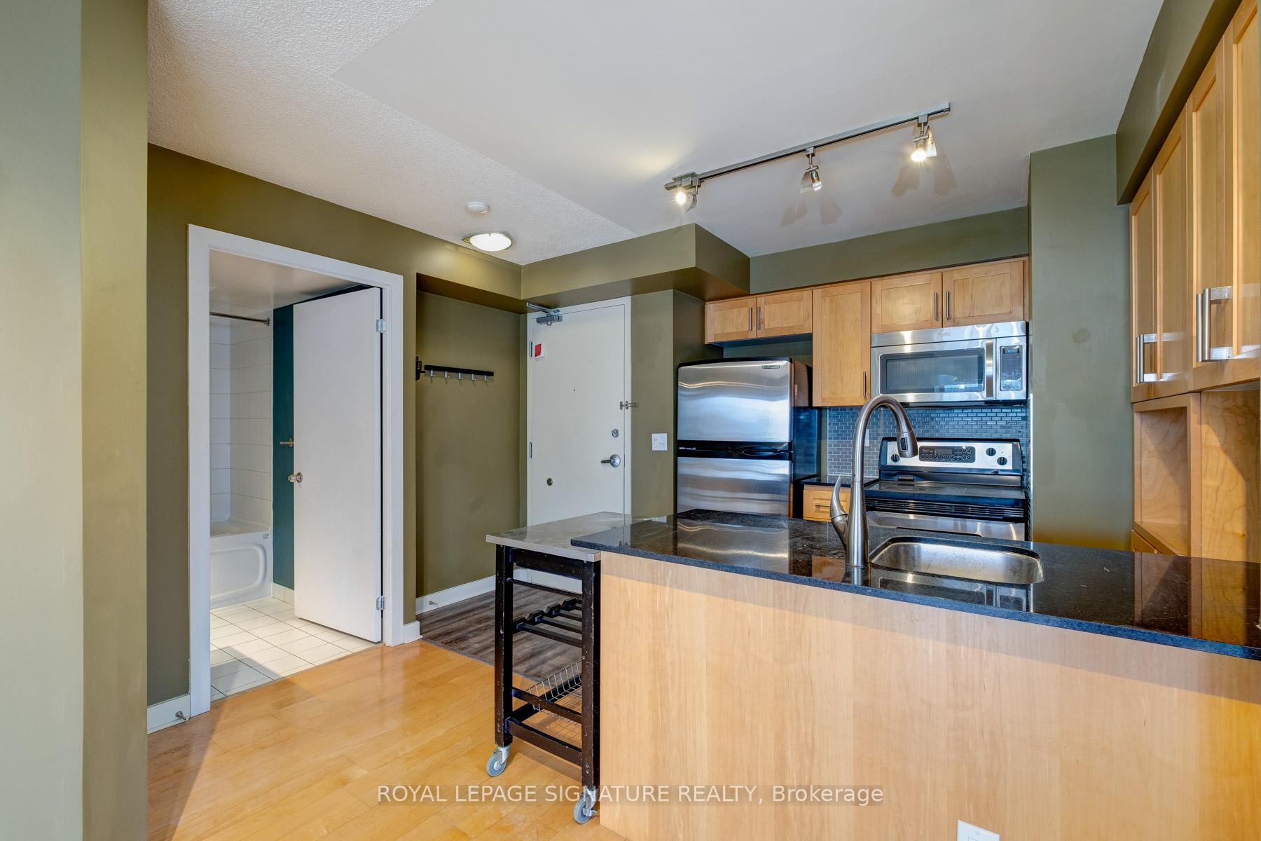 Photo 5 of Unit 1505, 255 Richmond Street E, Toronto, Moss Park — HOMEH