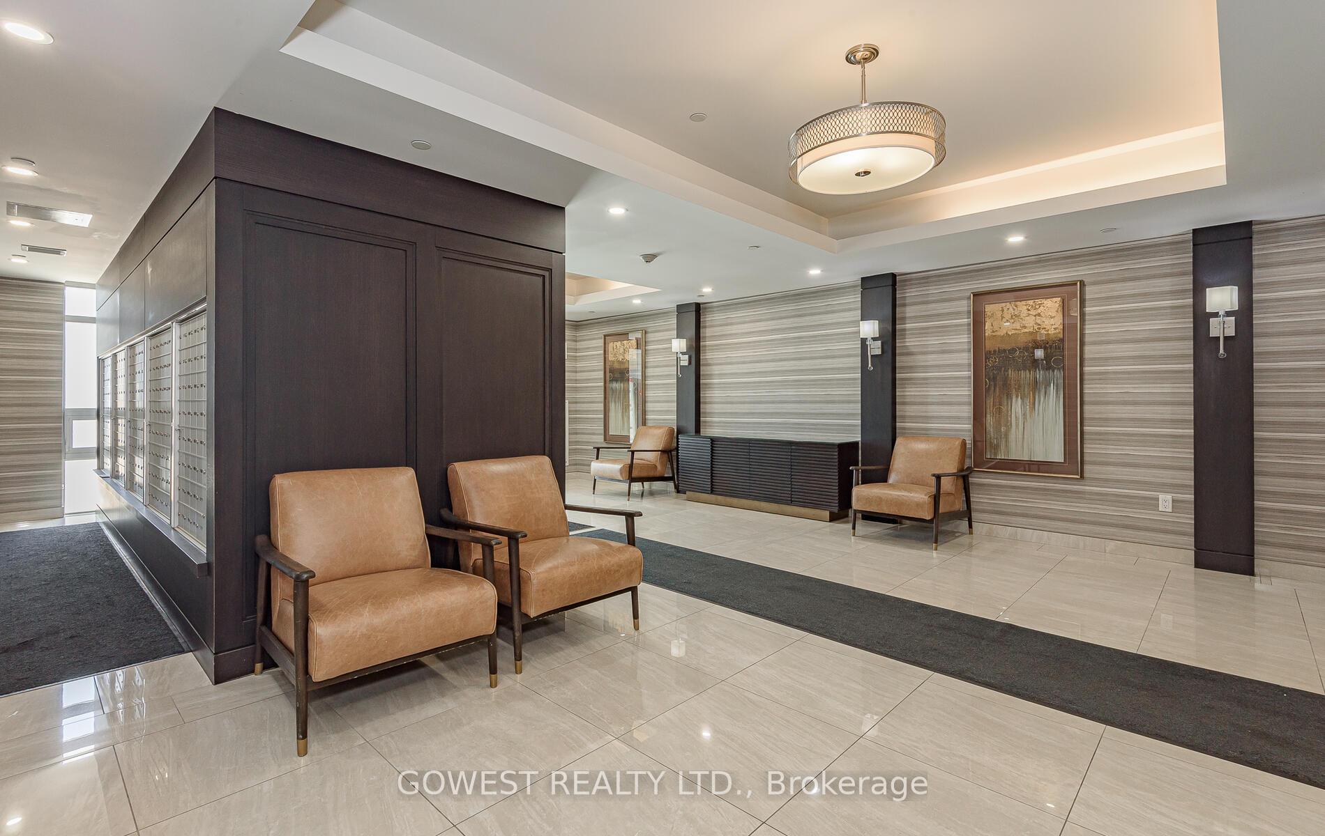 Photo 3 of Unit 301, 125 Shoreview Place, Hamilton, Lakeshore — HOMEH