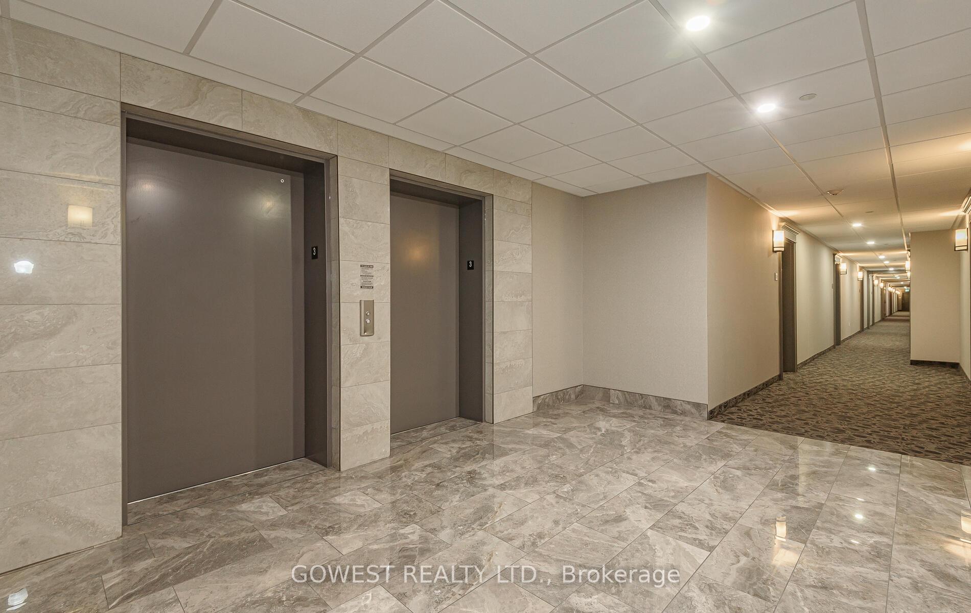 Photo 4 of Unit 301, 125 Shoreview Place, Hamilton, Lakeshore — HOMEH