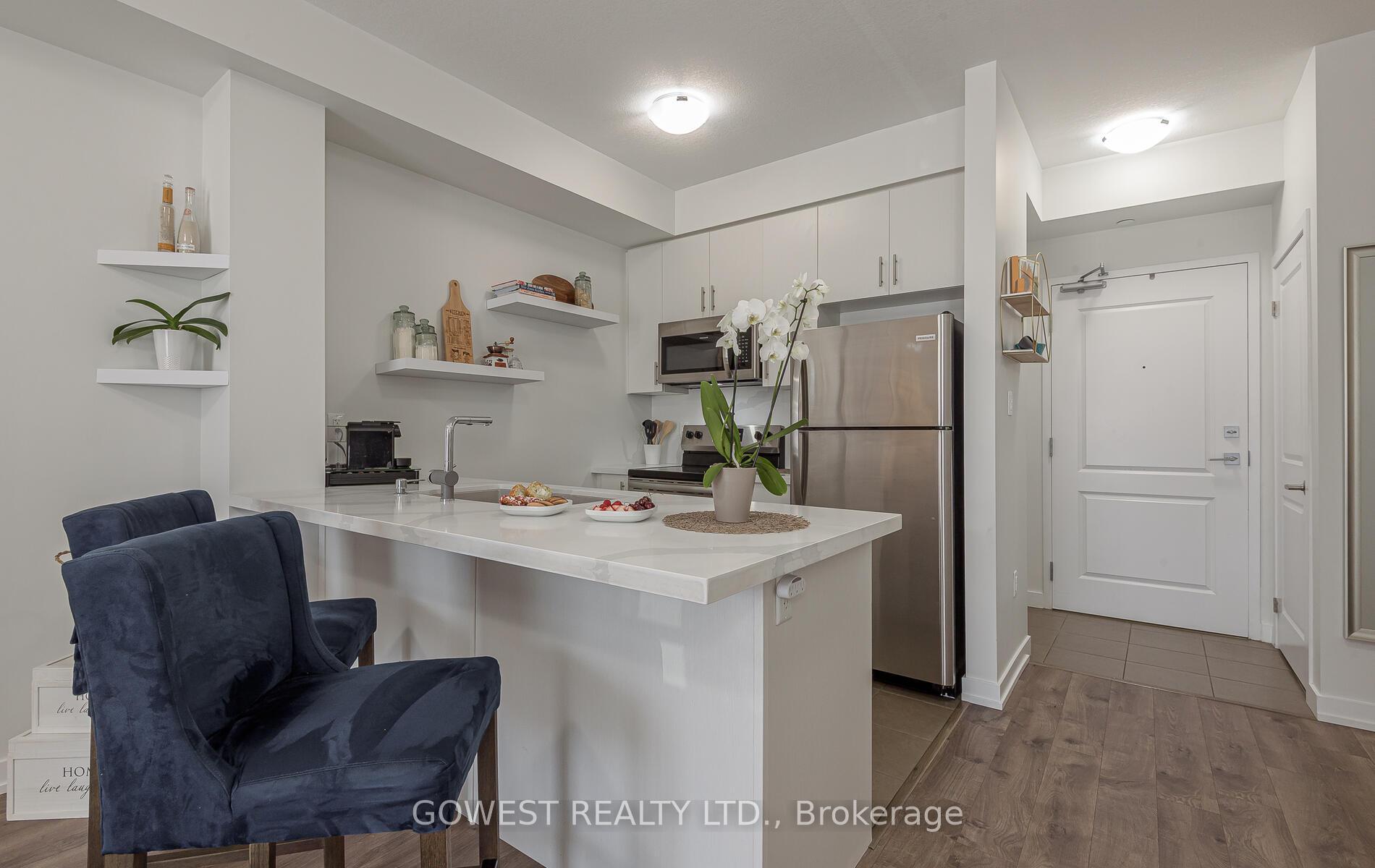 Photo 10 of Unit 301, 125 Shoreview Place, Hamilton, Lakeshore — HOMEH
