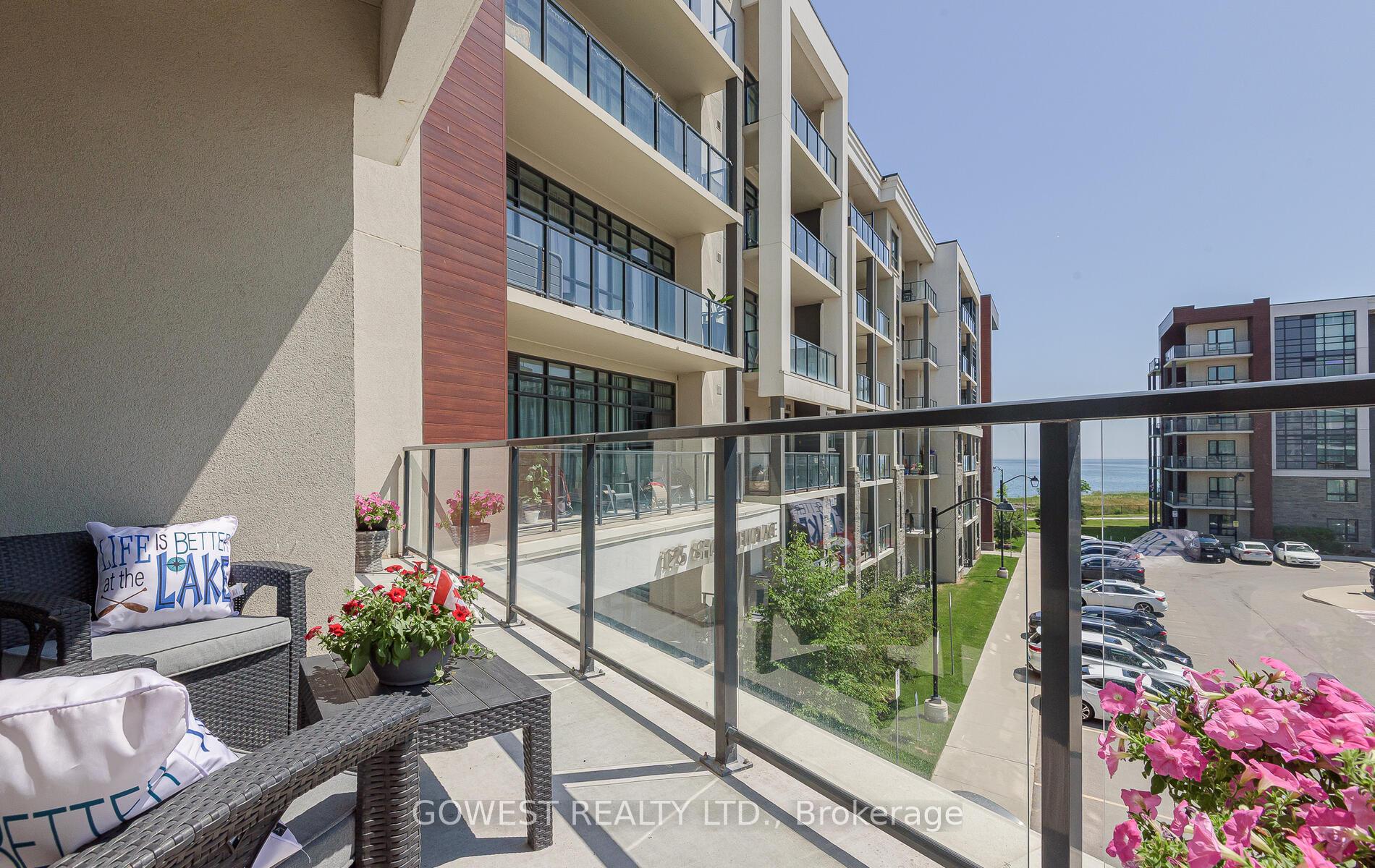 Photo 16 of Unit 301, 125 Shoreview Place, Hamilton, Lakeshore — HOMEH