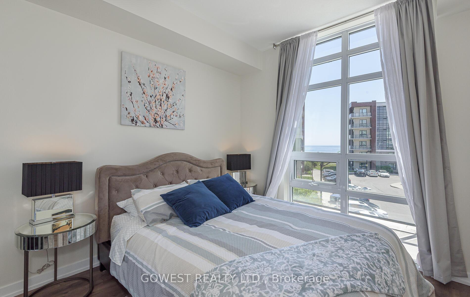 Photo 22 of Unit 301, 125 Shoreview Place, Hamilton, Lakeshore — HOMEH