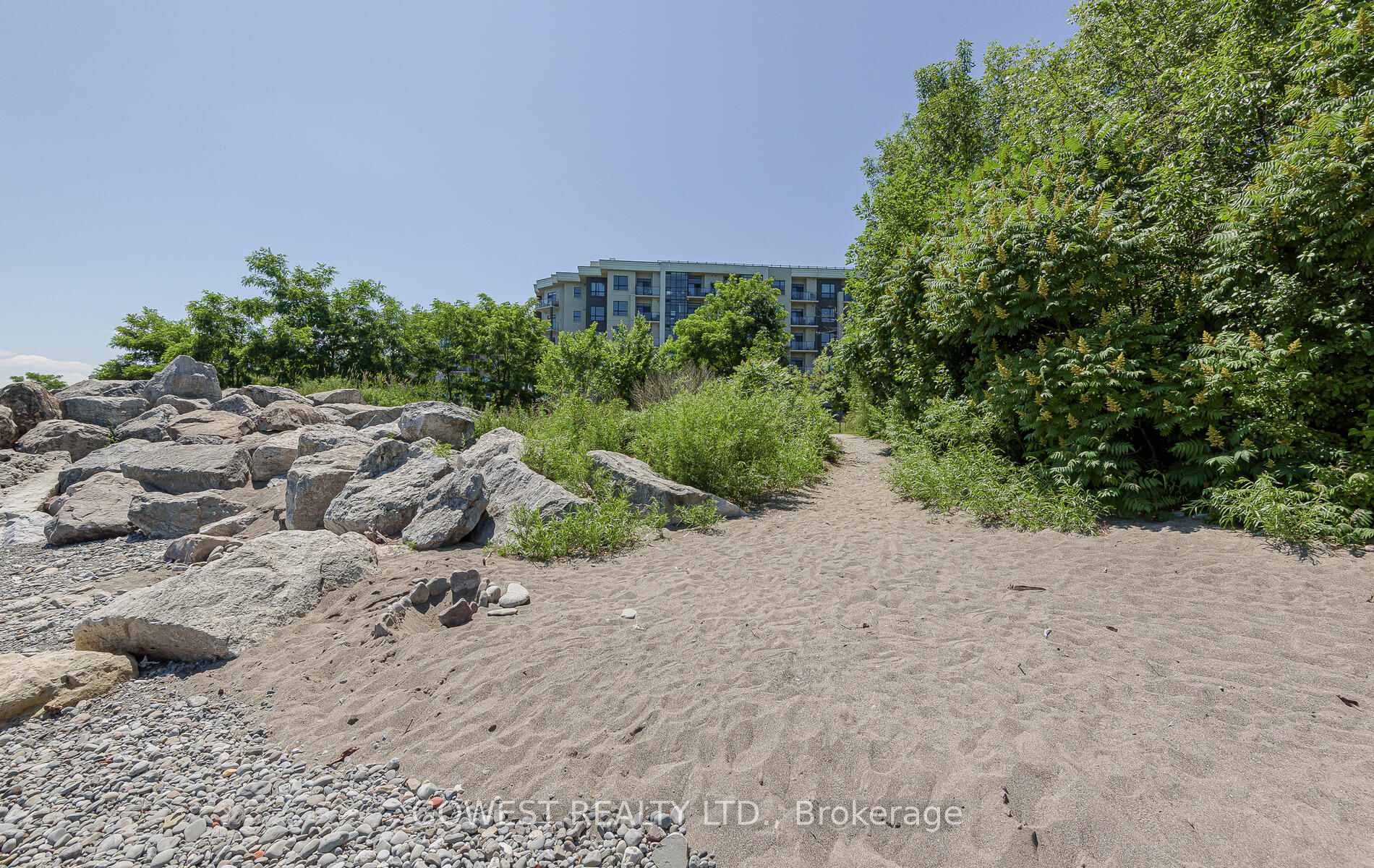 Photo 35 of Unit 301, 125 Shoreview Place, Hamilton, Lakeshore — HOMEH