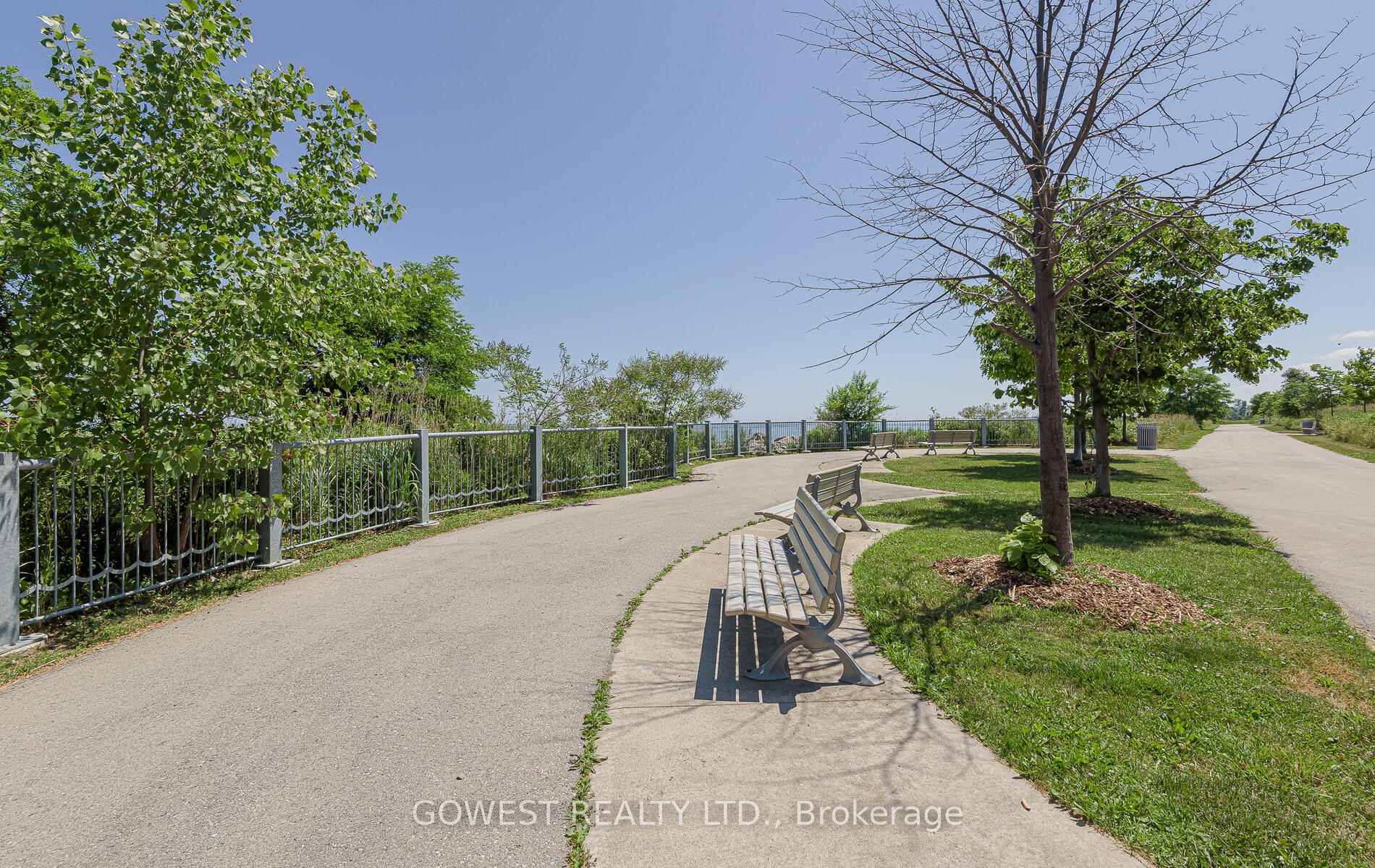 Photo 36 of Unit 301, 125 Shoreview Place, Hamilton, Lakeshore — HOMEH