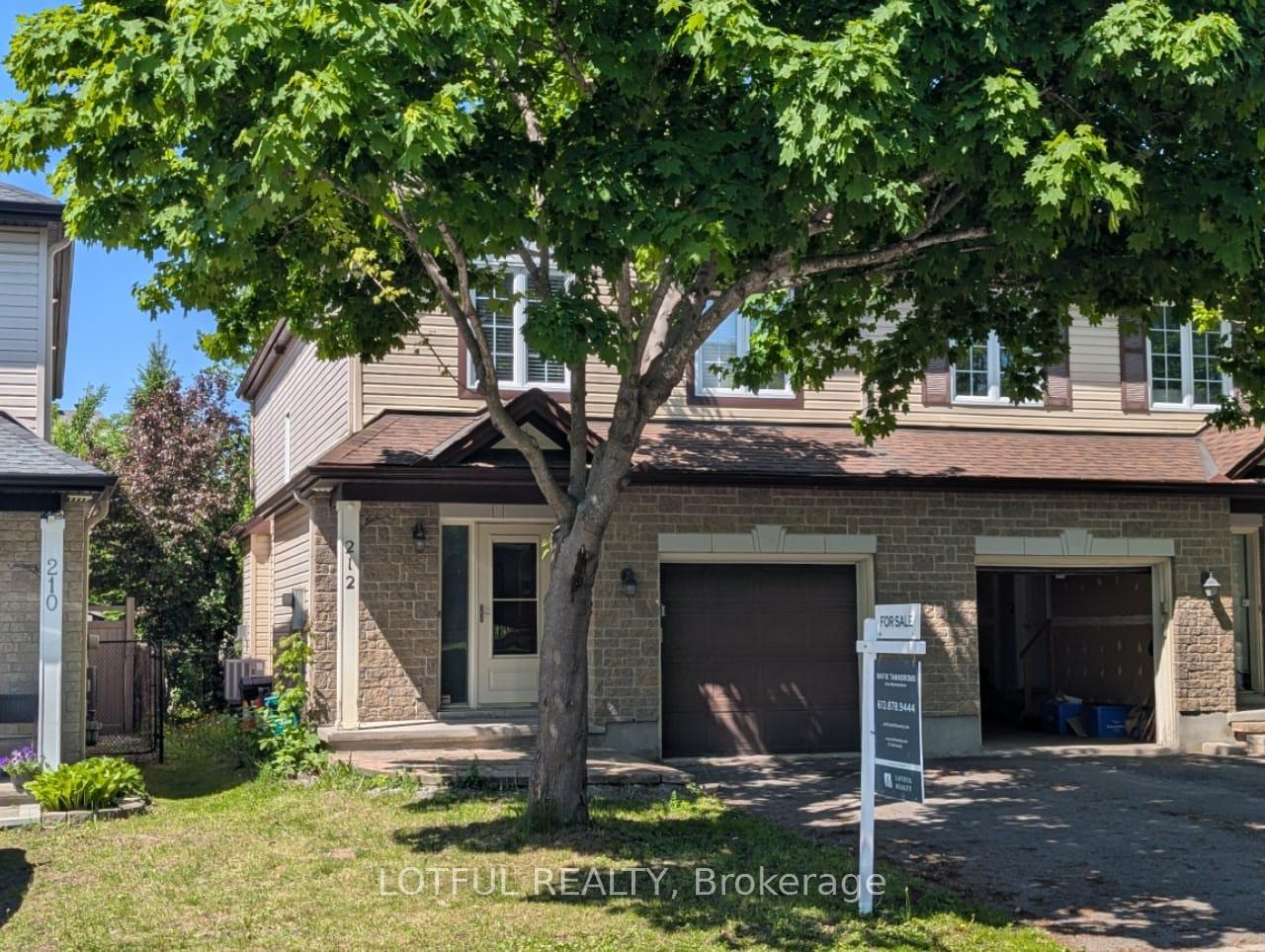 Front of 212 Meadowlilly Road