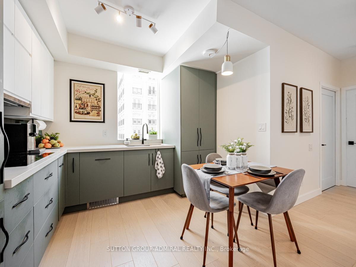 Photo 4 of Unit 601, 115 Richmond Street E, Toronto, Church-Yonge Corridor — HOMEH