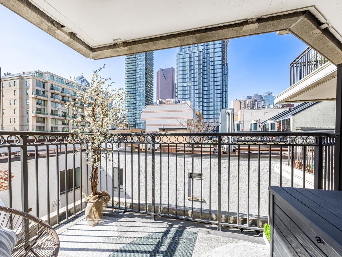 Photo 15 of Unit 601, 115 Richmond Street E, Toronto, Church-Yonge Corridor — HOMEH