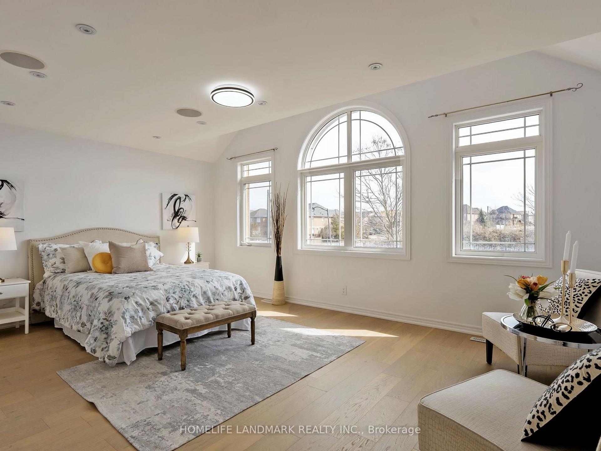Photo 20 of 40 Spring Farm Road, Aurora, Bayview Northeast — HOMEH