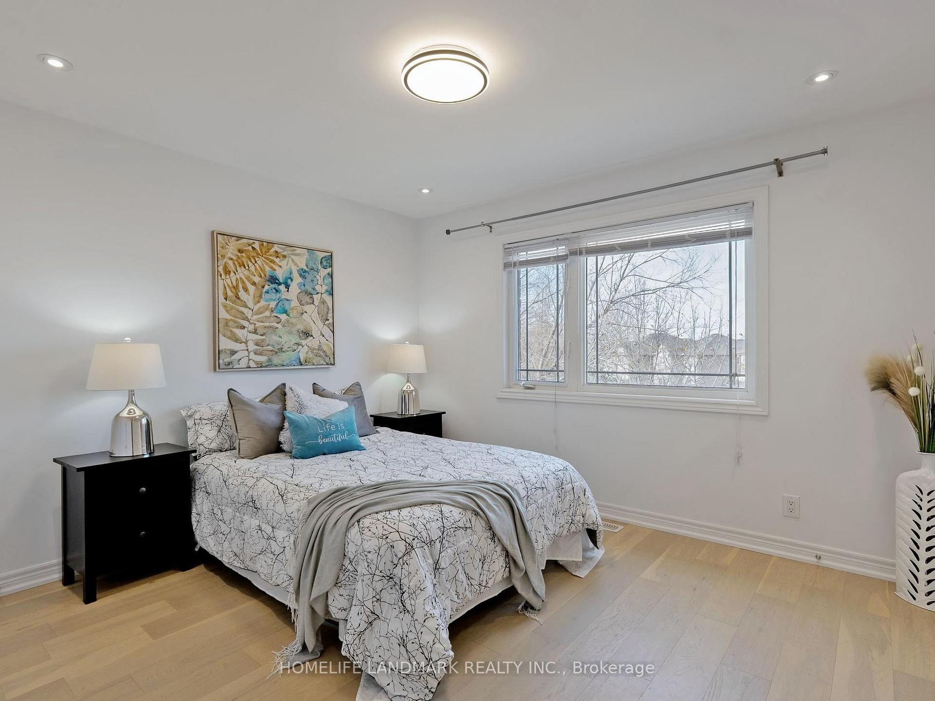 Photo 31 of 40 Spring Farm Road, Aurora, Bayview Northeast — HOMEH