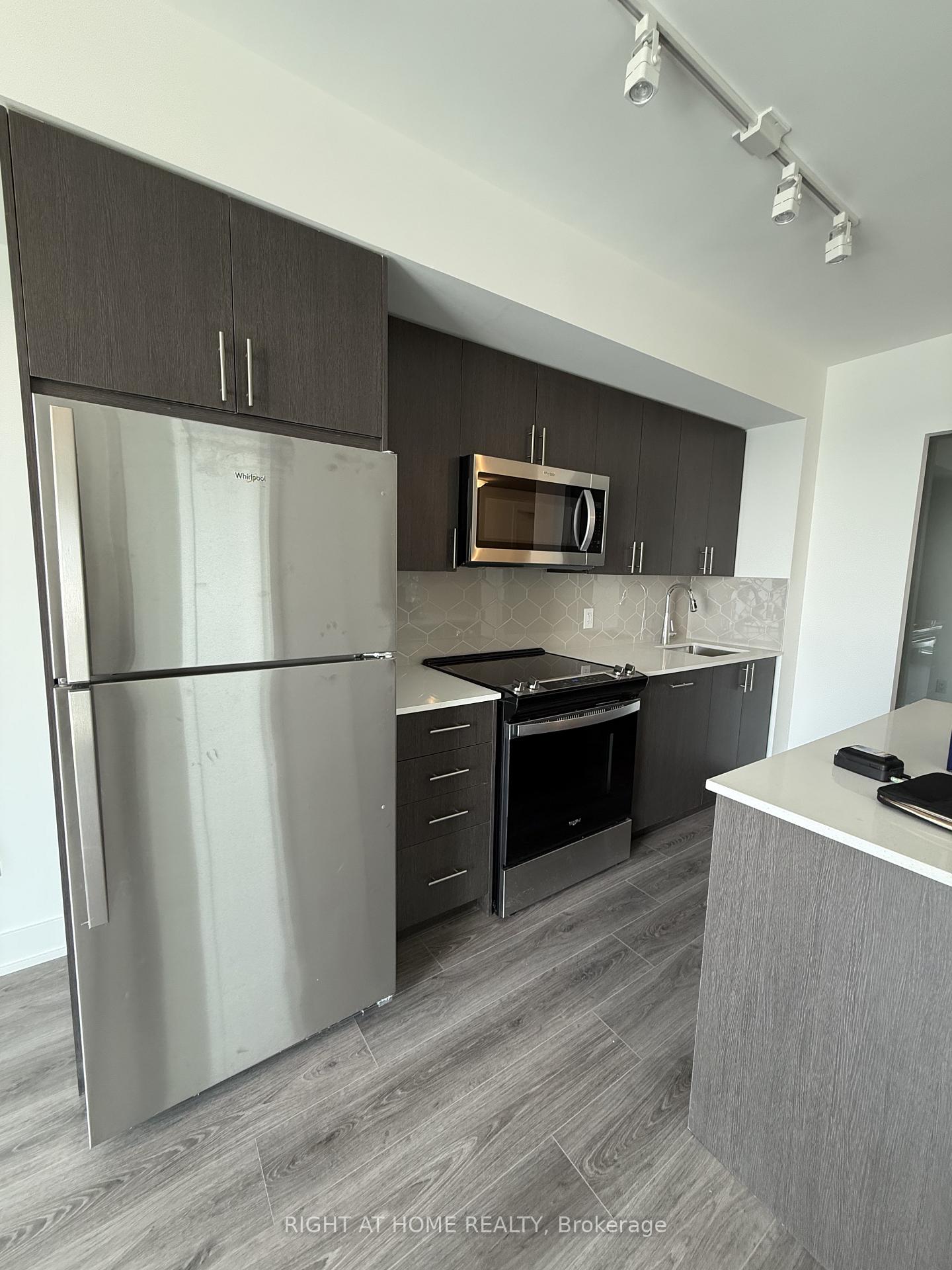 Photo 42 of Unit 725, 2545 Simcoe Street N, Oshawa, Windfields — HOMEH