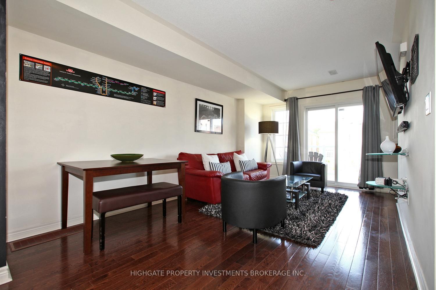Photo 4 of 33 Cooperage Lane, Ajax, Central — HOMEH