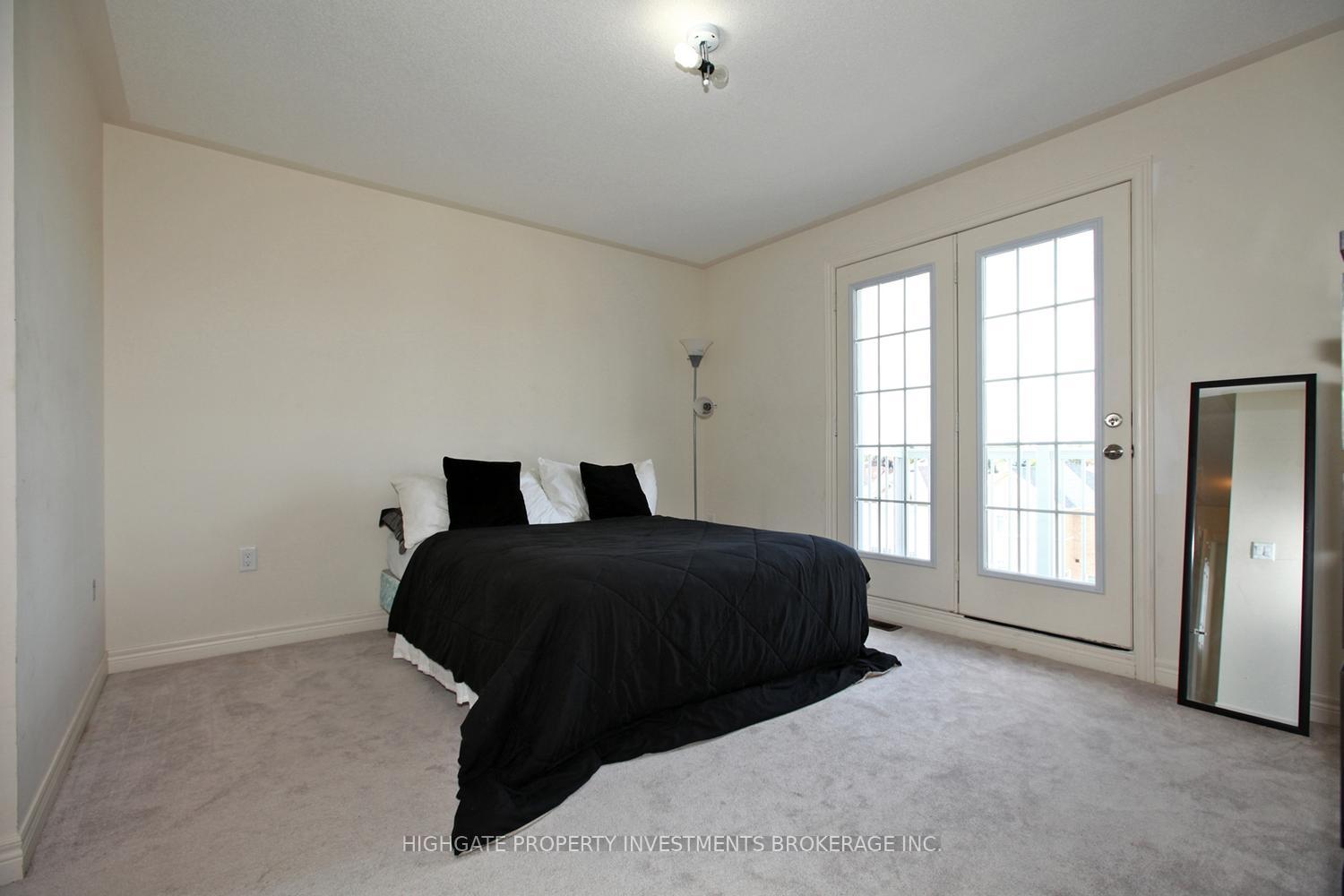 Photo 20 of 33 Cooperage Lane, Ajax, Central — HOMEH