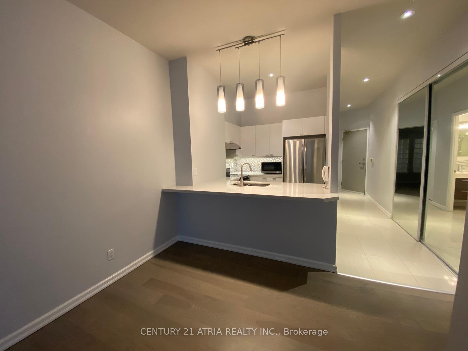 Photo 1 of Unit 1011, 7 King Street E, Toronto, Church-Yonge Corridor — HOMEH