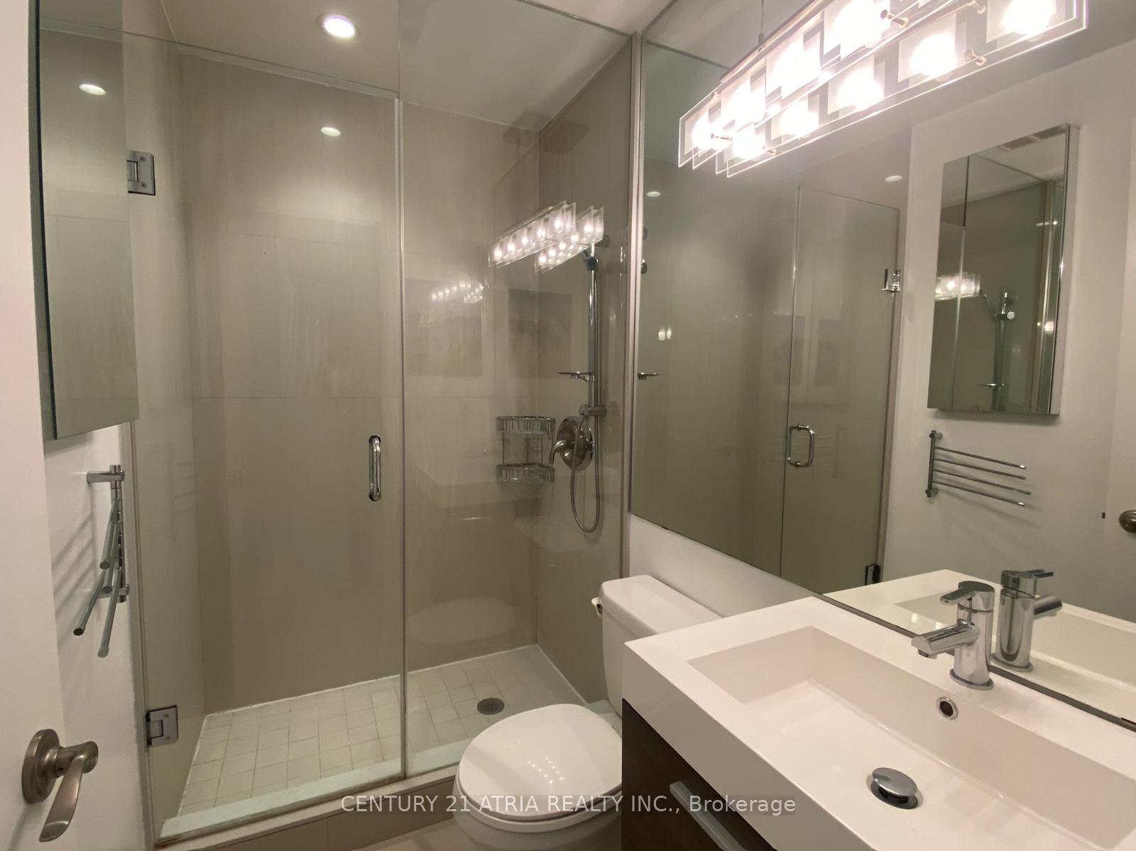 Photo 7 of Unit 1011, 7 King Street E, Toronto, Church-Yonge Corridor — HOMEH