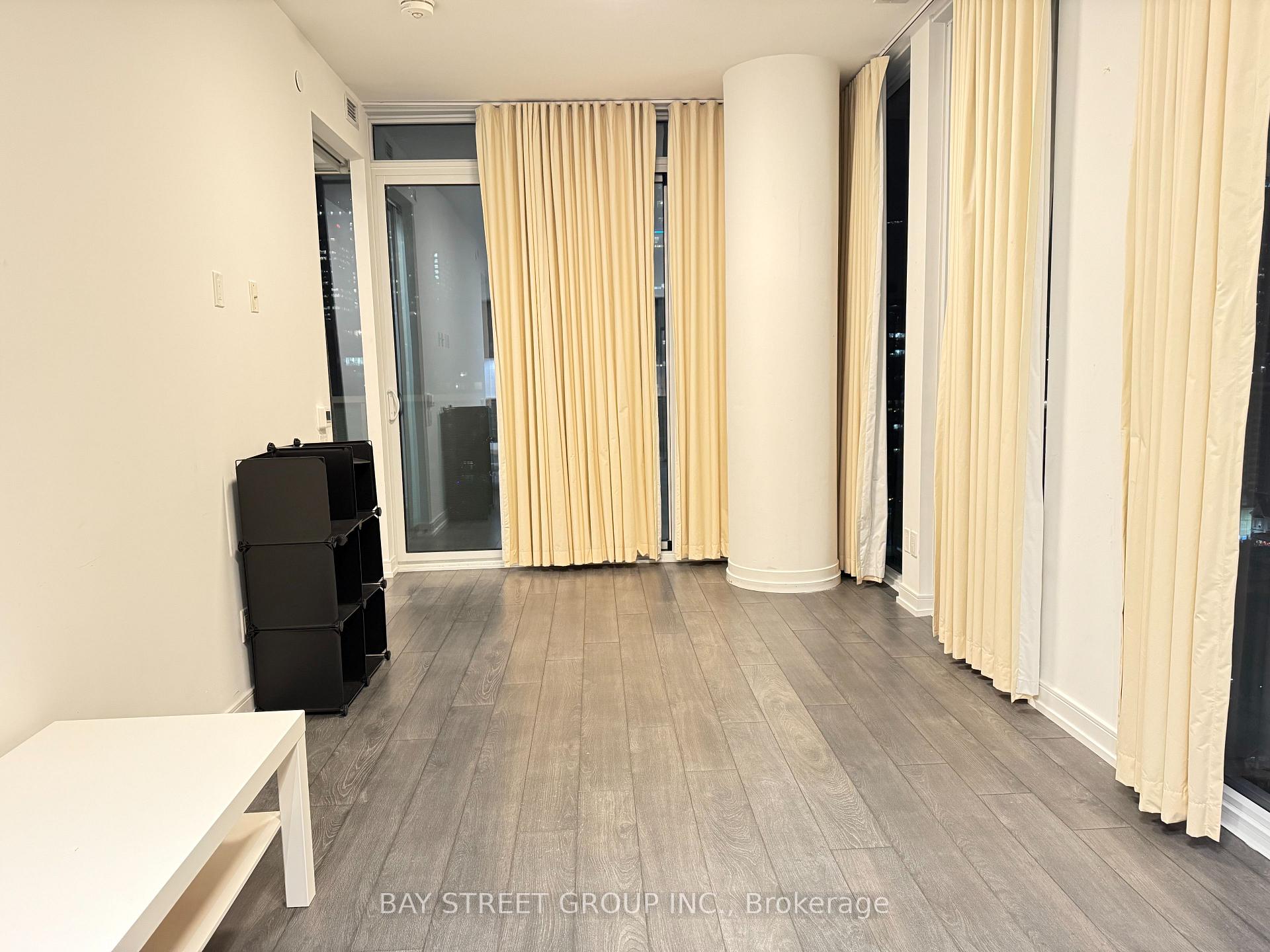 Photo 3 of Unit 1907, 28 Wellesley Street E, Toronto, Church-Yonge Corridor — HOMEH