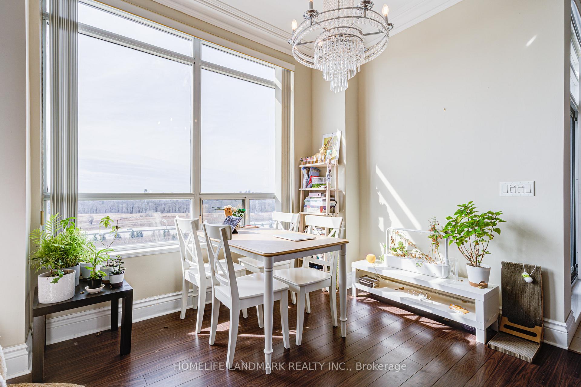 Photo 8 of Unit UPH9, 39 Galleria Parkway, Markham, Commerce Valley — HOMEH