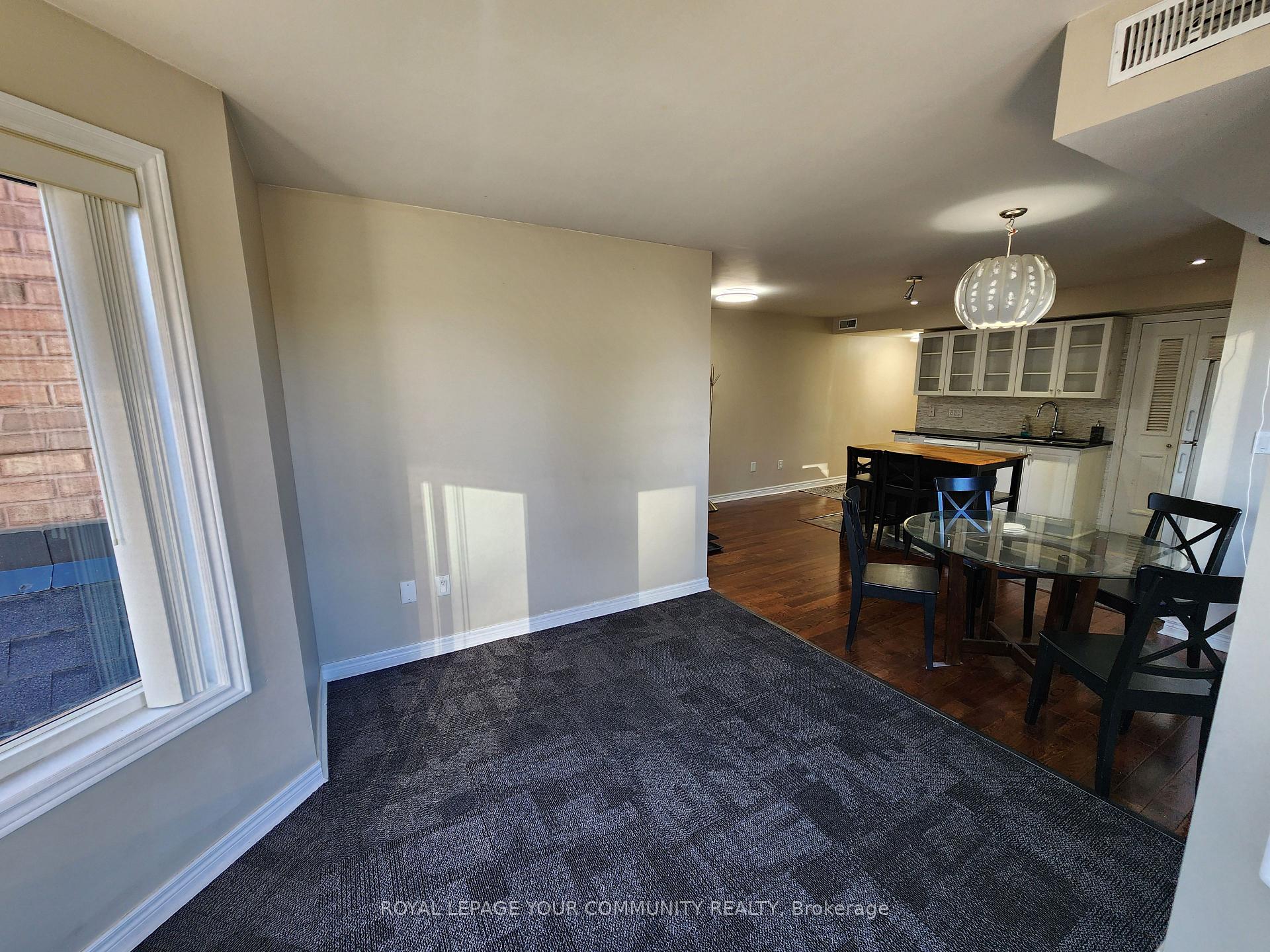 Photo 5 of Unit 202, 80 Aerodrome Crescent, Toronto, Leaside — HOMEH