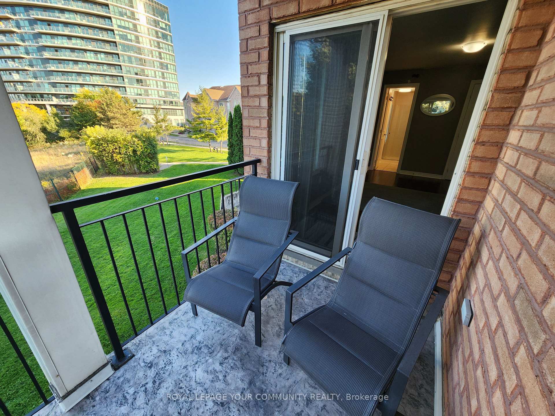 Photo 24 of Unit 202, 80 Aerodrome Crescent, Toronto, Leaside — HOMEH