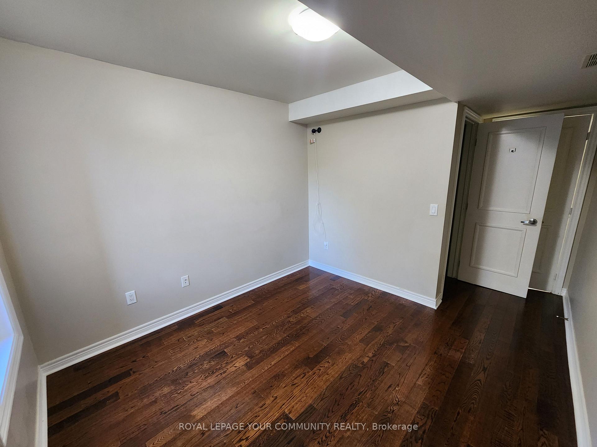 Photo 27 of Unit 202, 80 Aerodrome Crescent, Toronto, Leaside — HOMEH