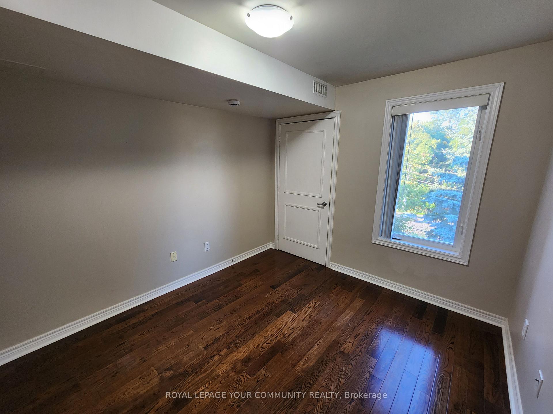 Photo 28 of Unit 202, 80 Aerodrome Crescent, Toronto, Leaside — HOMEH