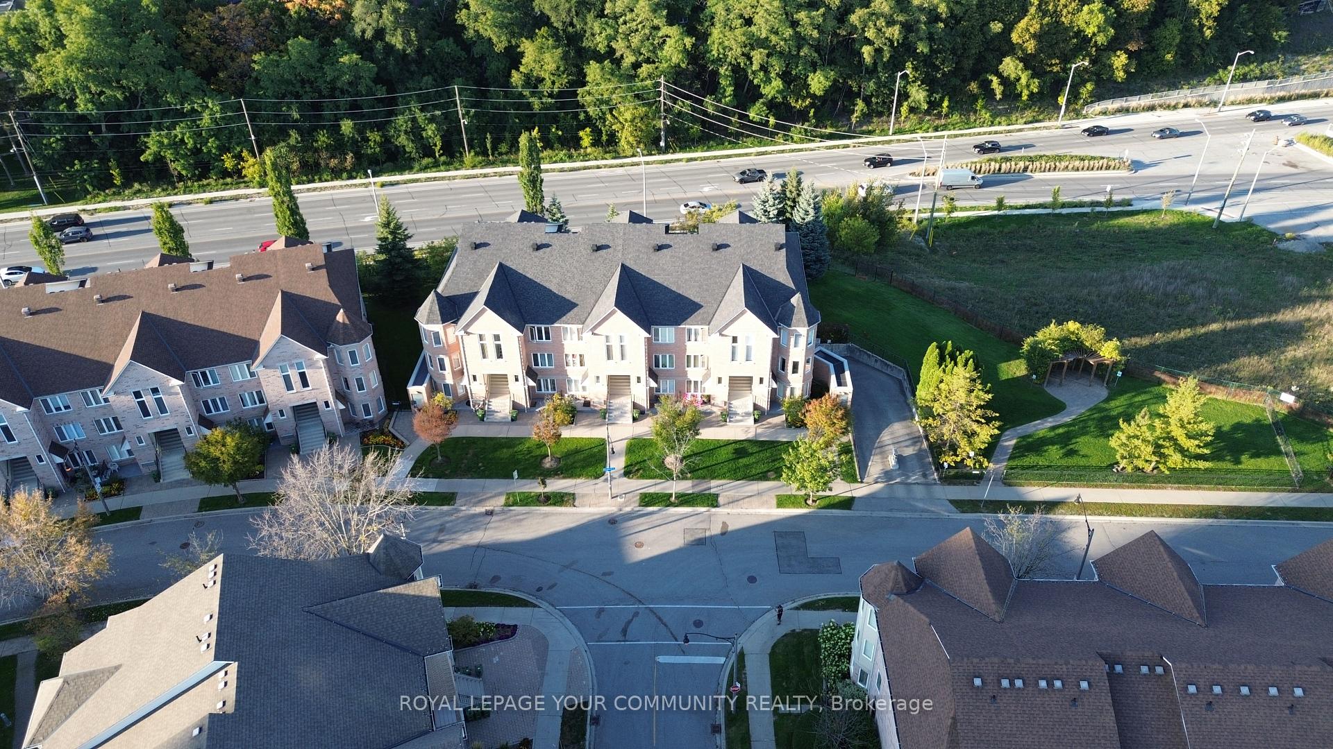 Photo 37 of Unit 202, 80 Aerodrome Crescent, Toronto, Leaside — HOMEH