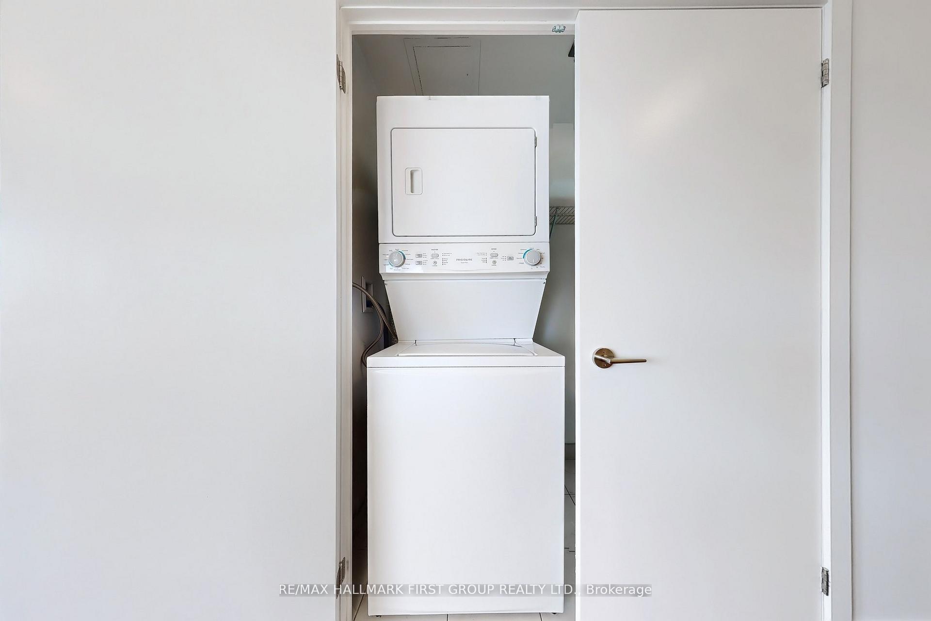 Photo 16 of Unit 1607, 1480 Bayly Street, Pickering, Bay Ridges — HOMEH
