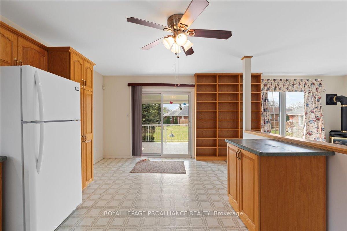 Photo 12 of 13 Hickory Grove, Belleville, Belleville Ward — HOMEH