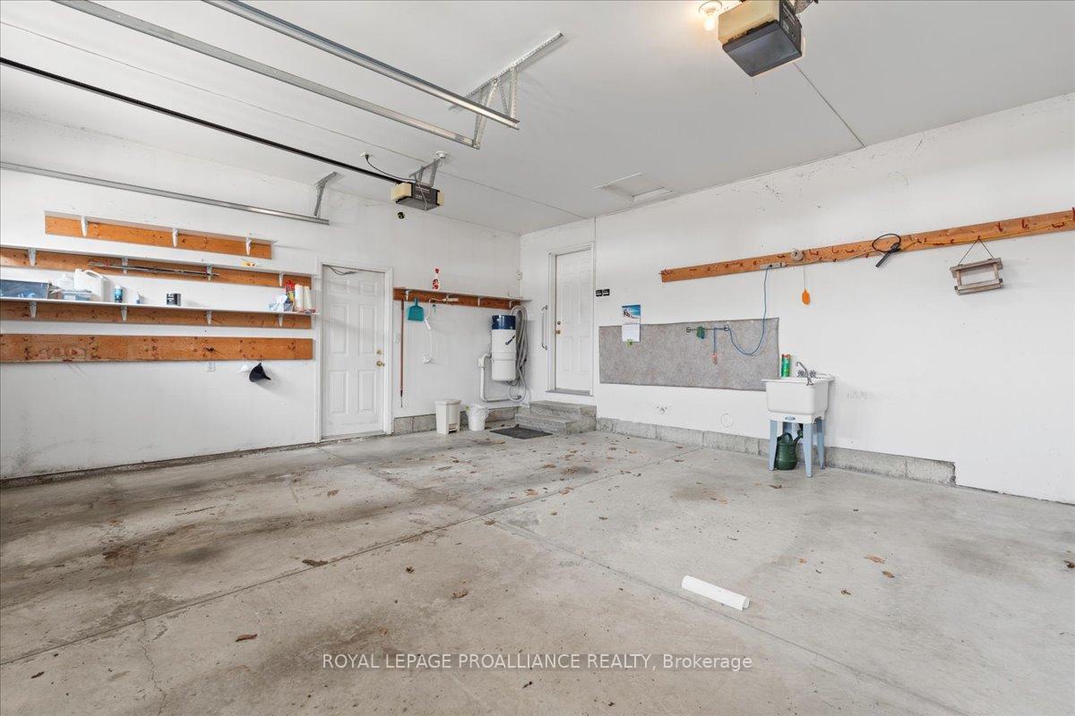Photo 34 of 13 Hickory Grove, Belleville, Belleville Ward — HOMEH