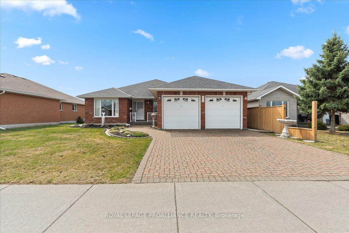 Photo 40 of 13 Hickory Grove, Belleville, Belleville Ward — HOMEH