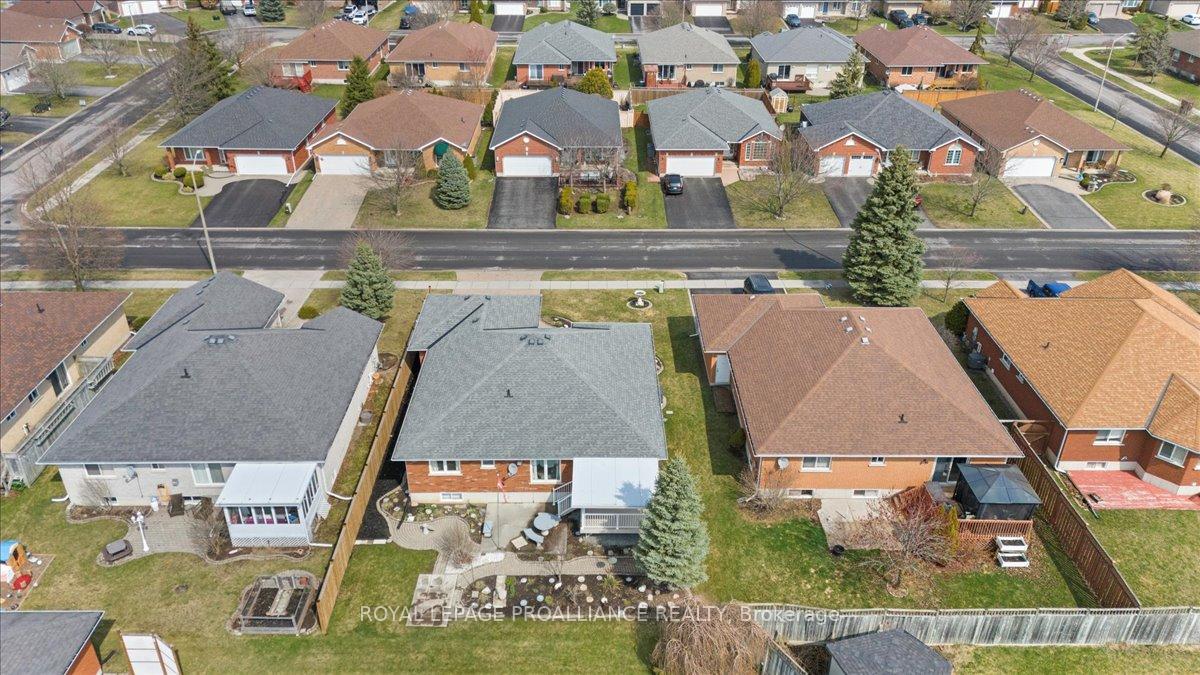 Photo 38 of 13 Hickory Grove, Belleville, Belleville Ward — HOMEH