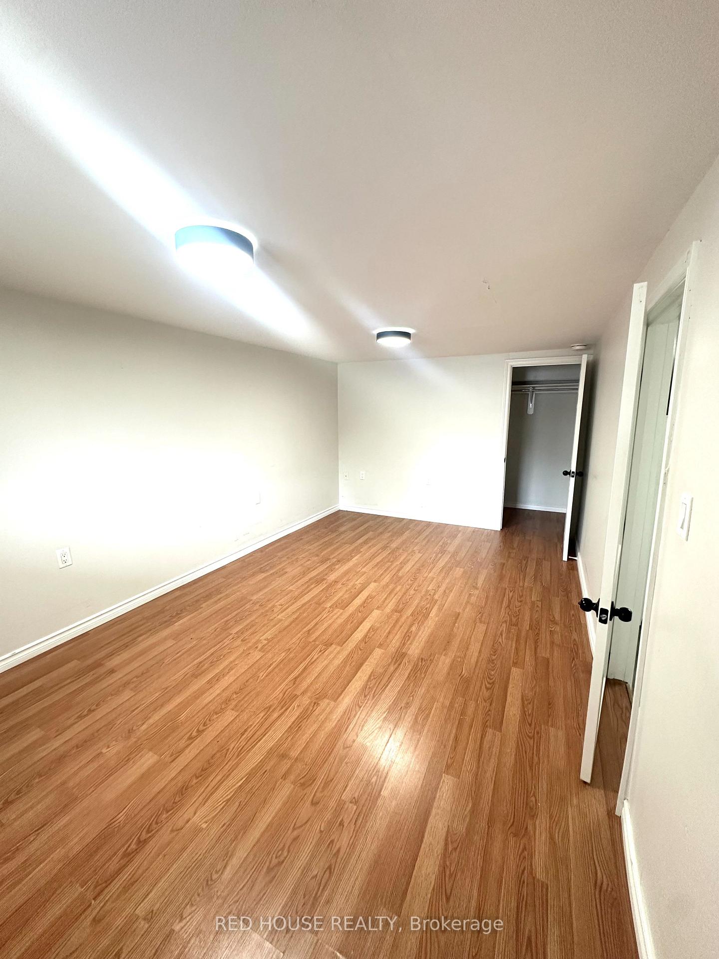 Photo 7 of Unit Lower/Walkout, 46 Charlbrook Avenue, Barrie, Cundles East — HOMEH