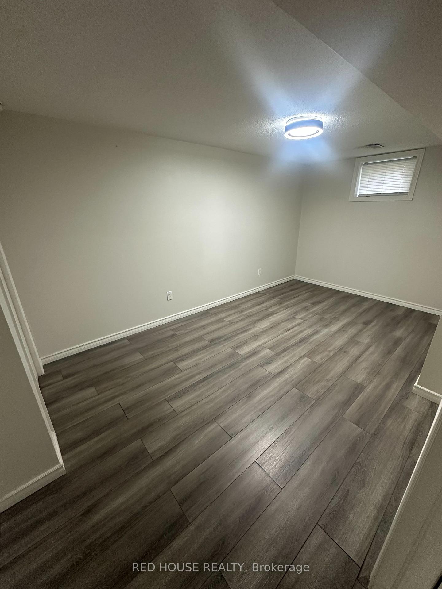 Photo 8 of Unit Lower/Walkout, 46 Charlbrook Avenue, Barrie, Cundles East — HOMEH