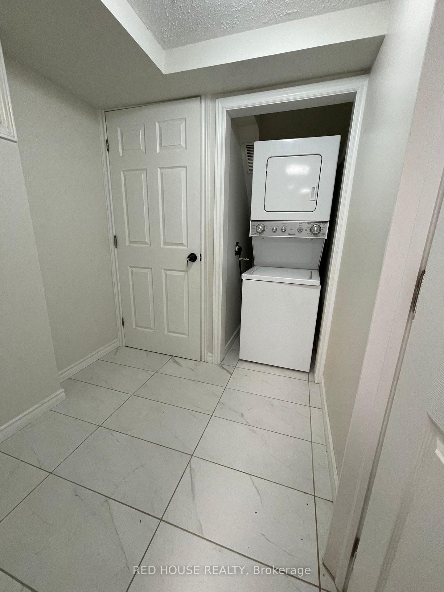 Photo 13 of Unit Lower/Walkout, 46 Charlbrook Avenue, Barrie, Cundles East — HOMEH