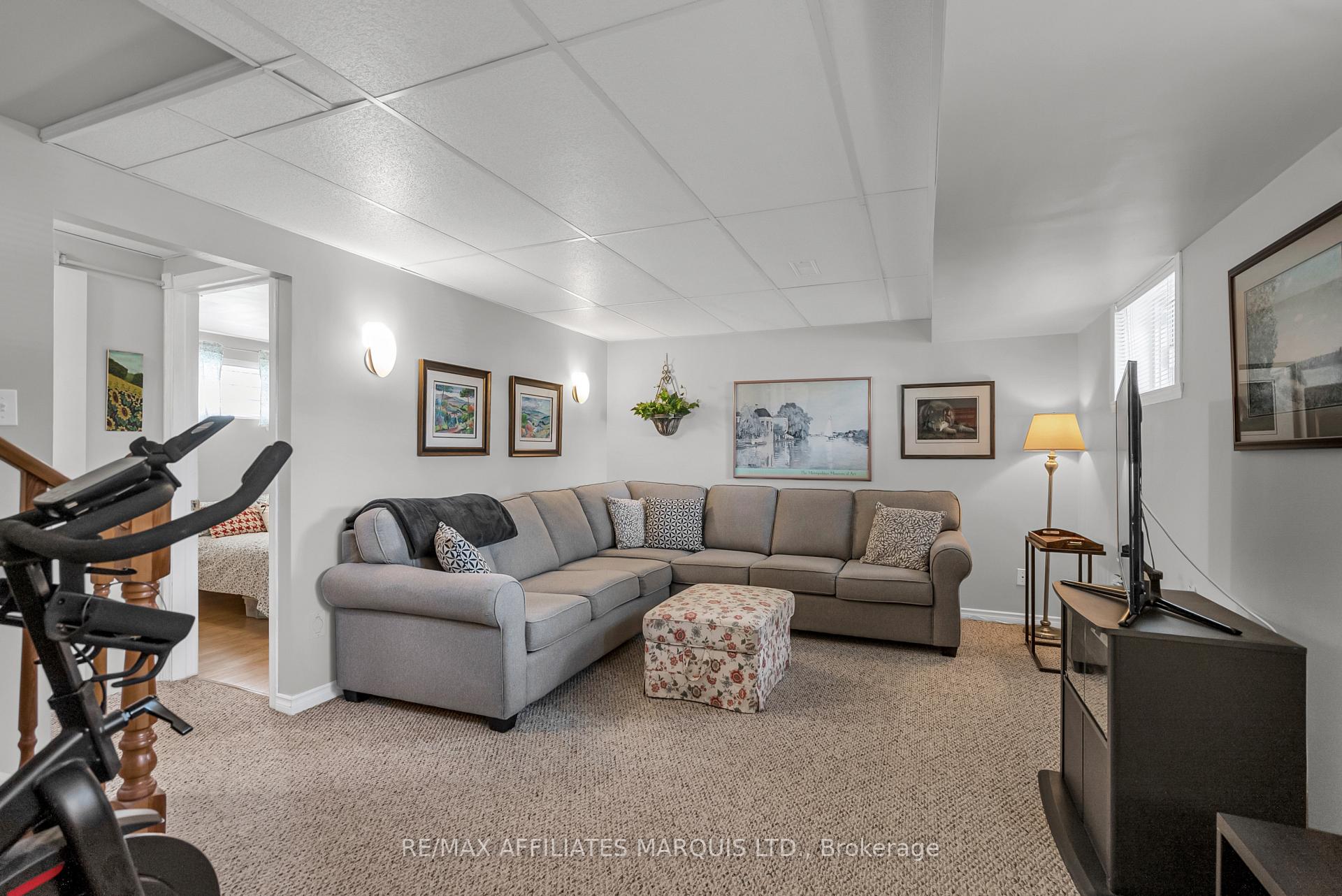 Photo 37 of 2145 Concorde Avenue, Cornwall — HOMEH