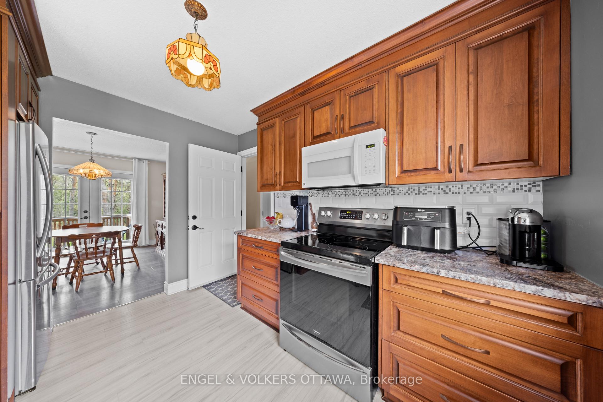 Photo 11 of 9241 County Road 44, Edwardsburgh/Cardinal, Edwardsburgh/Cardinal Twp — HOMEH