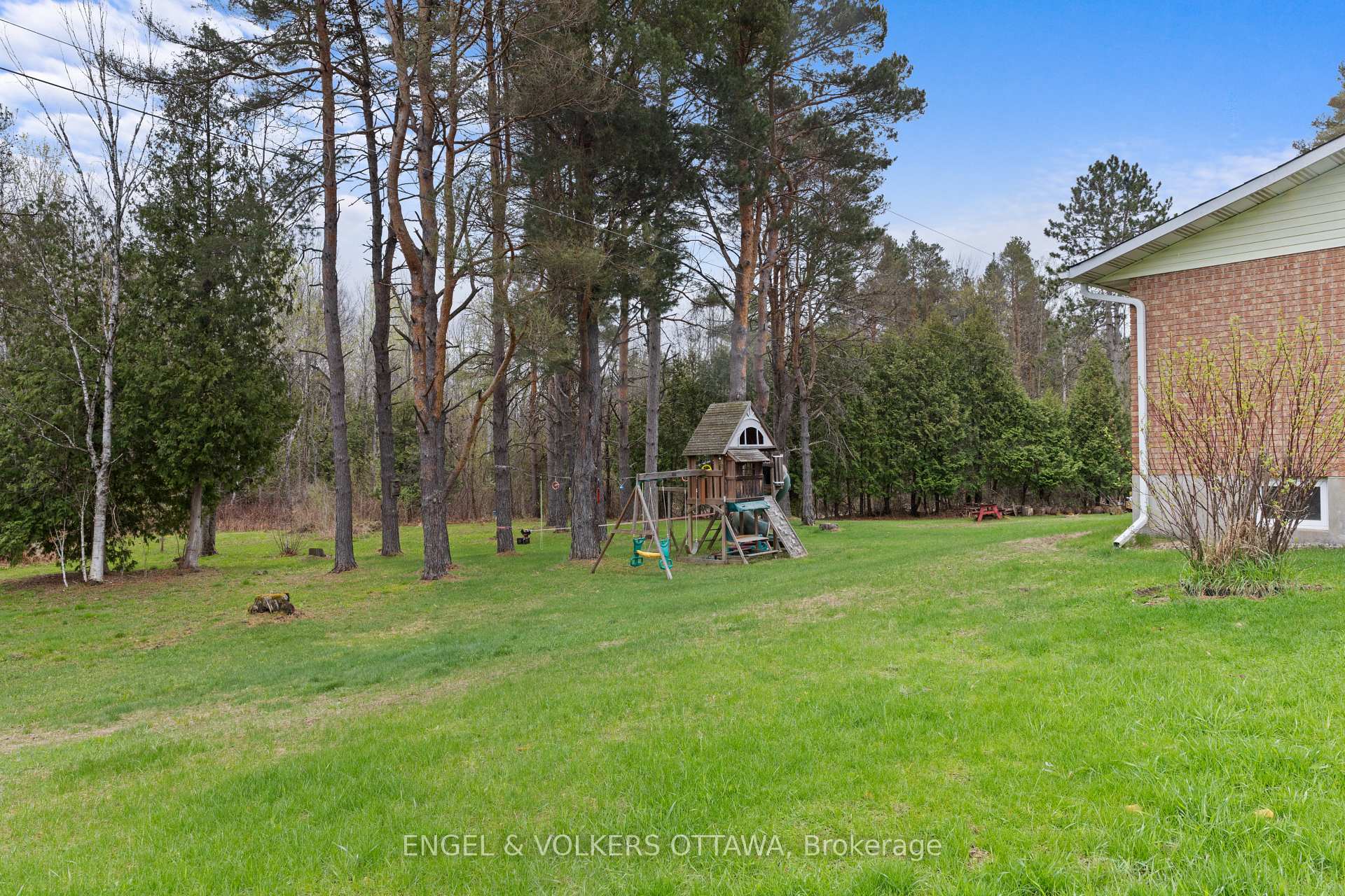 Photo 34 of 9241 County Road 44, Edwardsburgh/Cardinal, Edwardsburgh/Cardinal Twp — HOMEH