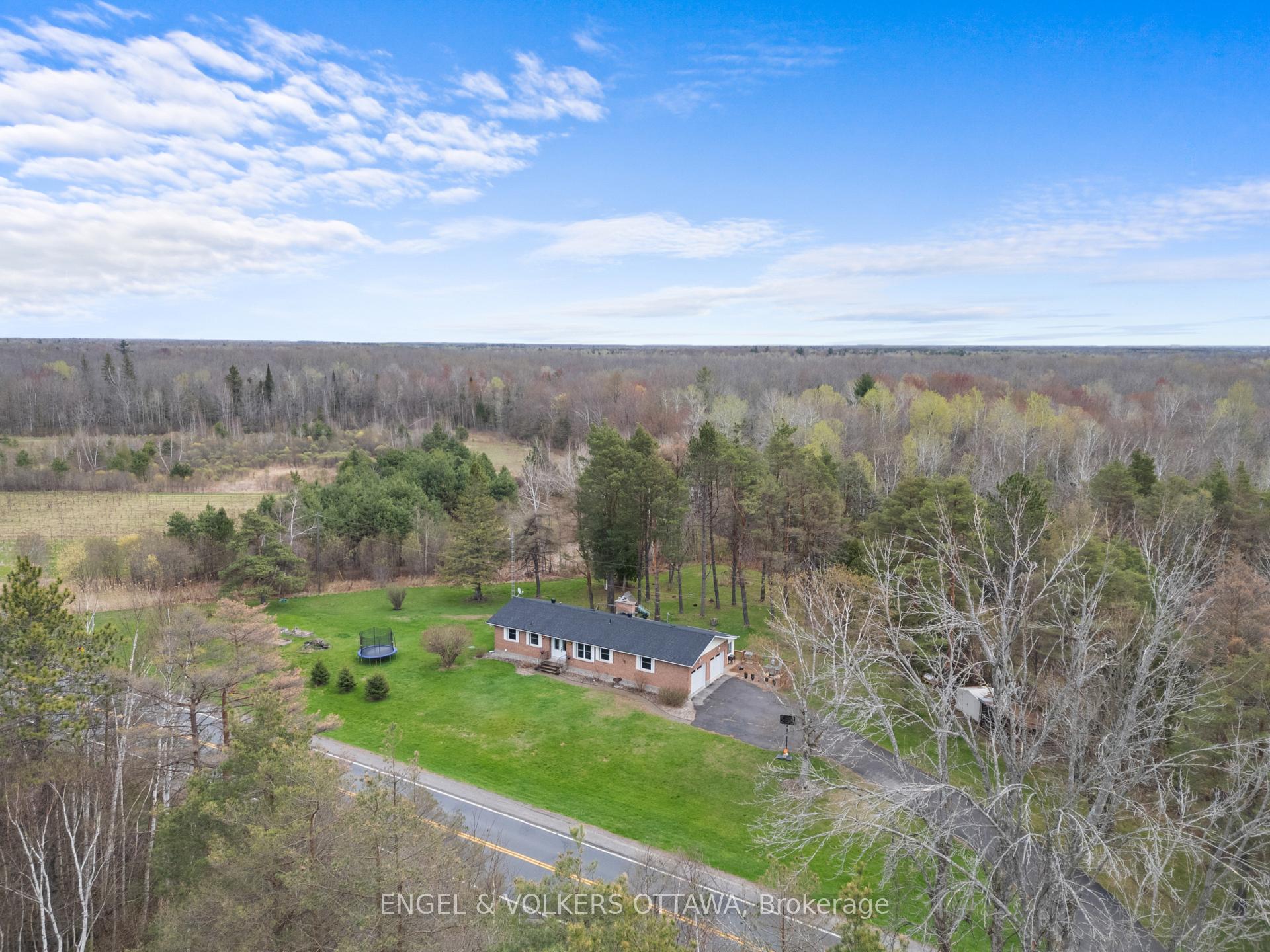Photo 40 of 9241 County Road 44, Edwardsburgh/Cardinal, Edwardsburgh/Cardinal Twp — HOMEH