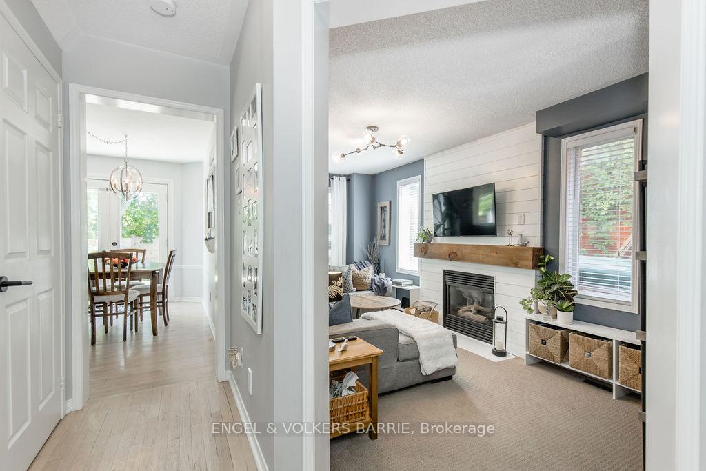 Photo 9 of 33 Etherington Crescent, Barrie, West Bayfield — HOMEH