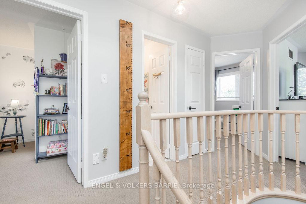 Photo 19 of 33 Etherington Crescent, Barrie, West Bayfield — HOMEH