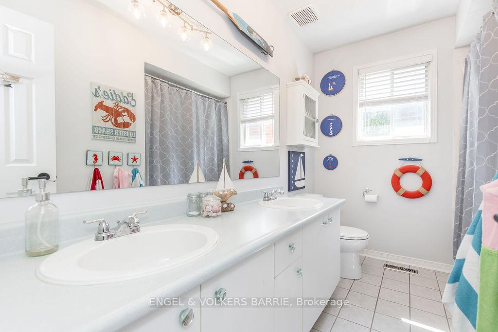 Photo 27 of 33 Etherington Crescent, Barrie, West Bayfield — HOMEH
