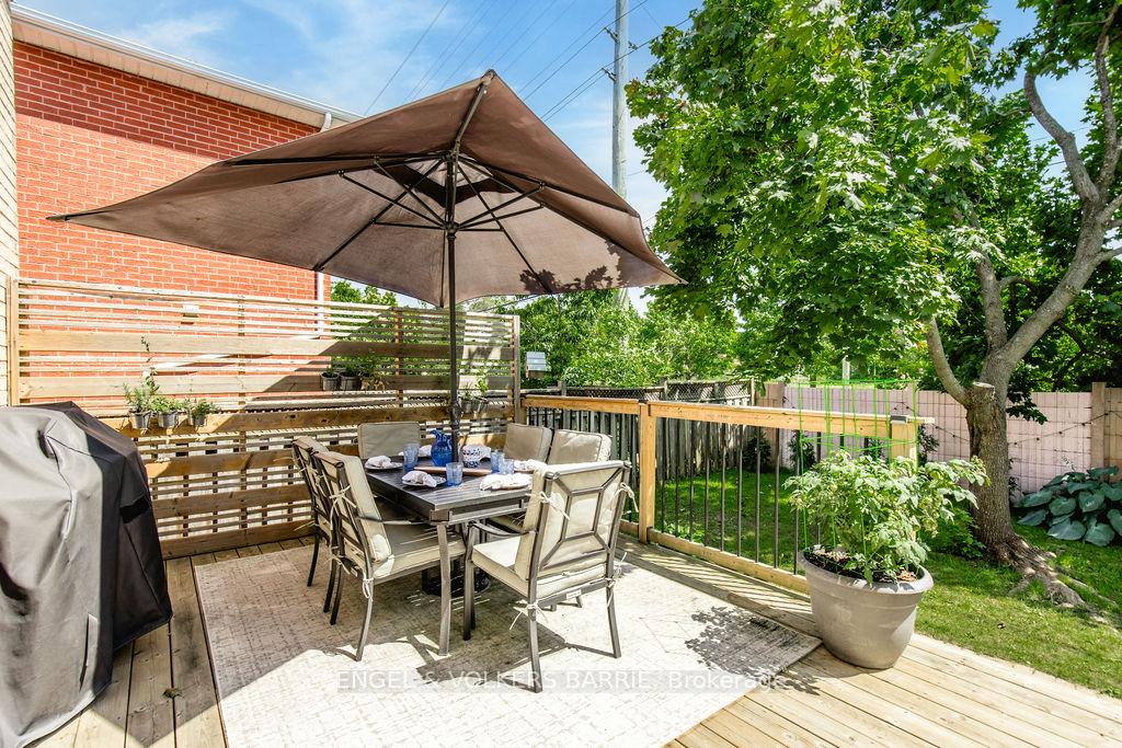 Photo 28 of 33 Etherington Crescent, Barrie, West Bayfield — HOMEH