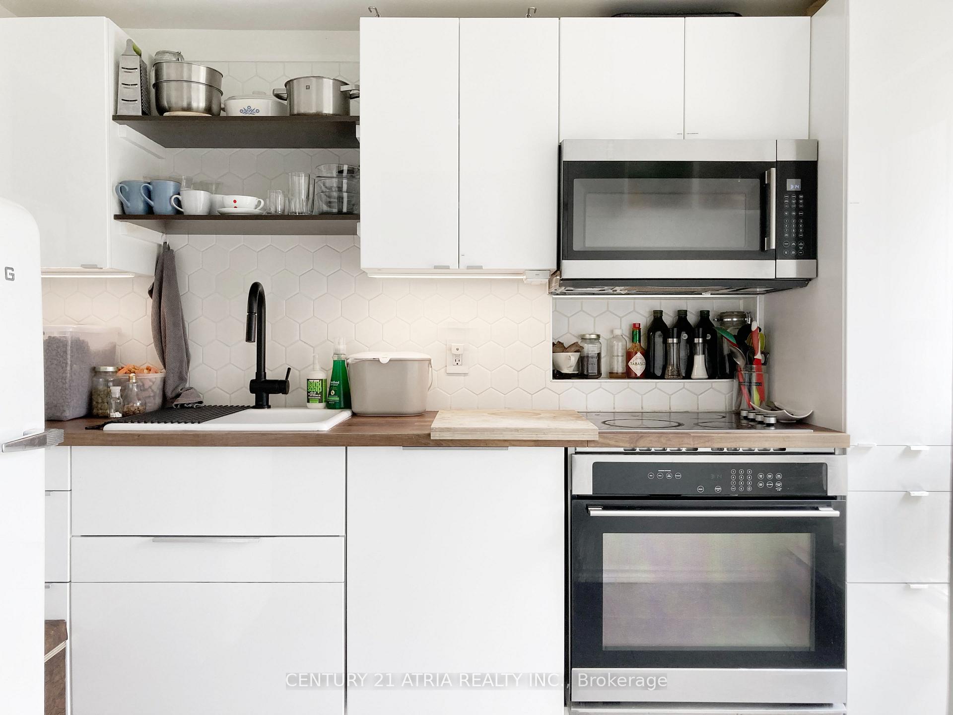 Photo 5 of Unit 511, 88 Charles Street E, Toronto, Church-Yonge Corridor — HOMEH