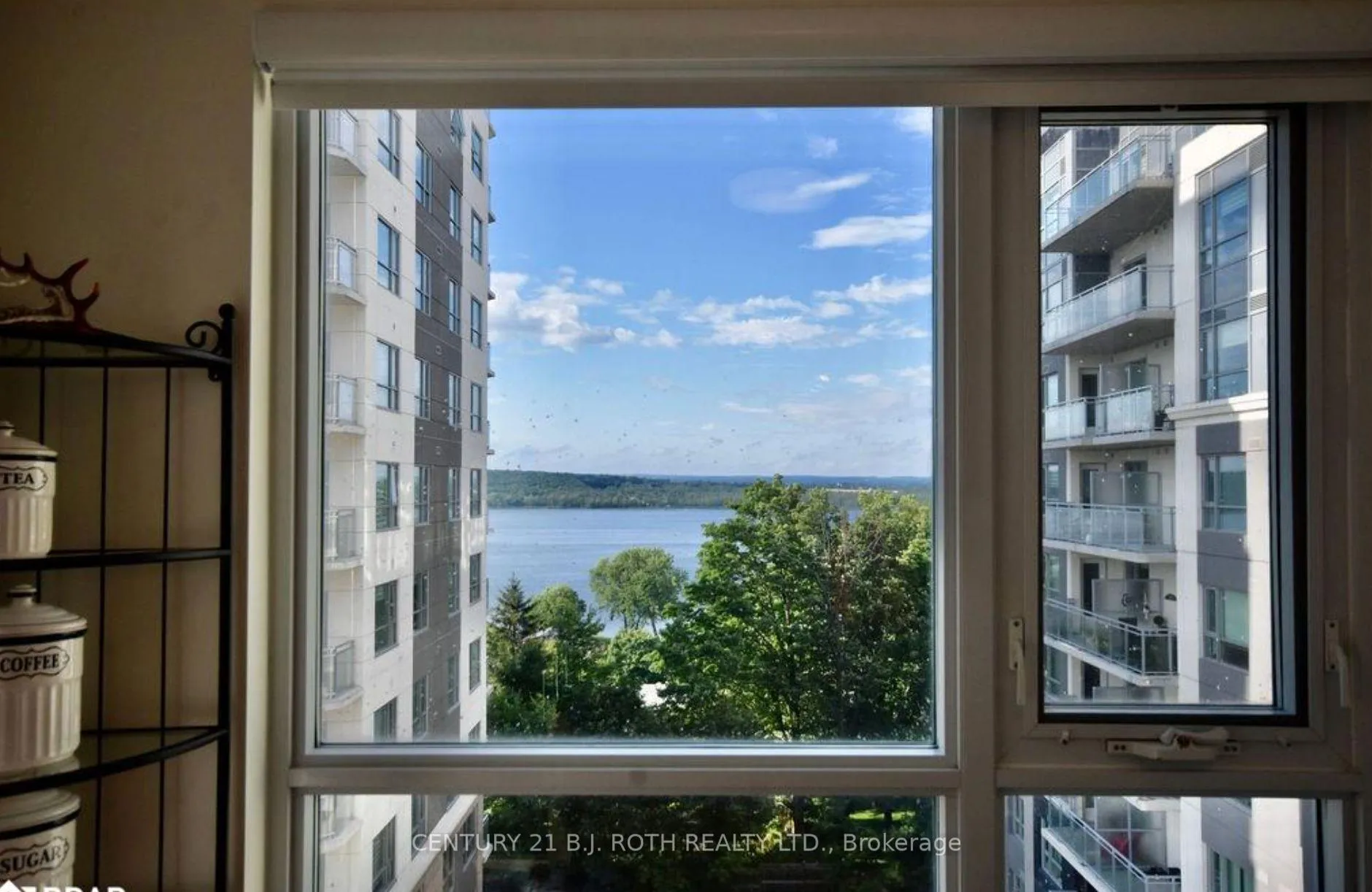 Photo 16 of Unit 818, 58 Lakeside Terrace, Barrie, Little Lake — HOMEH