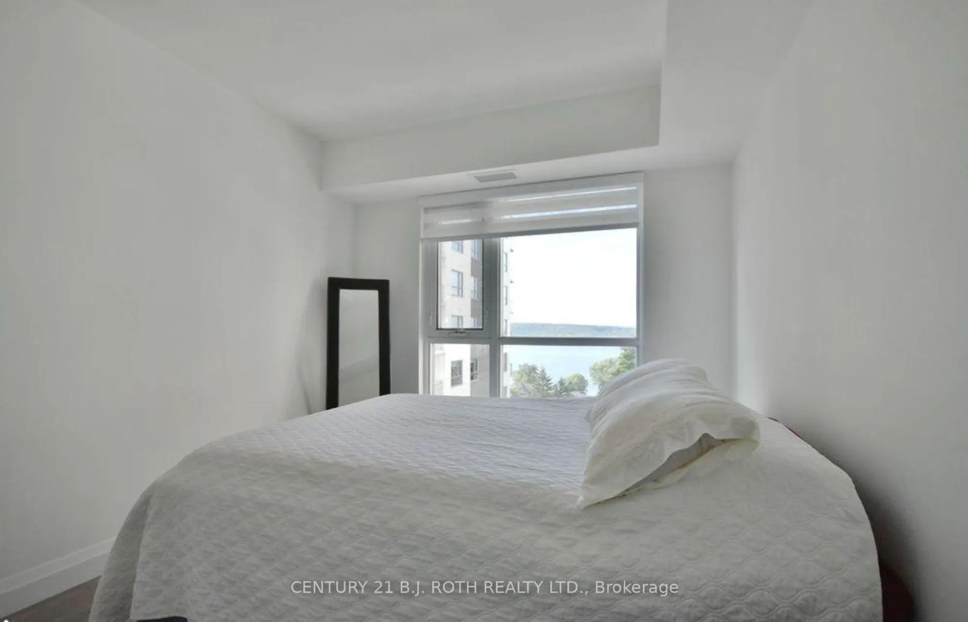 Photo 22 of Unit 818, 58 Lakeside Terrace, Barrie, Little Lake — HOMEH
