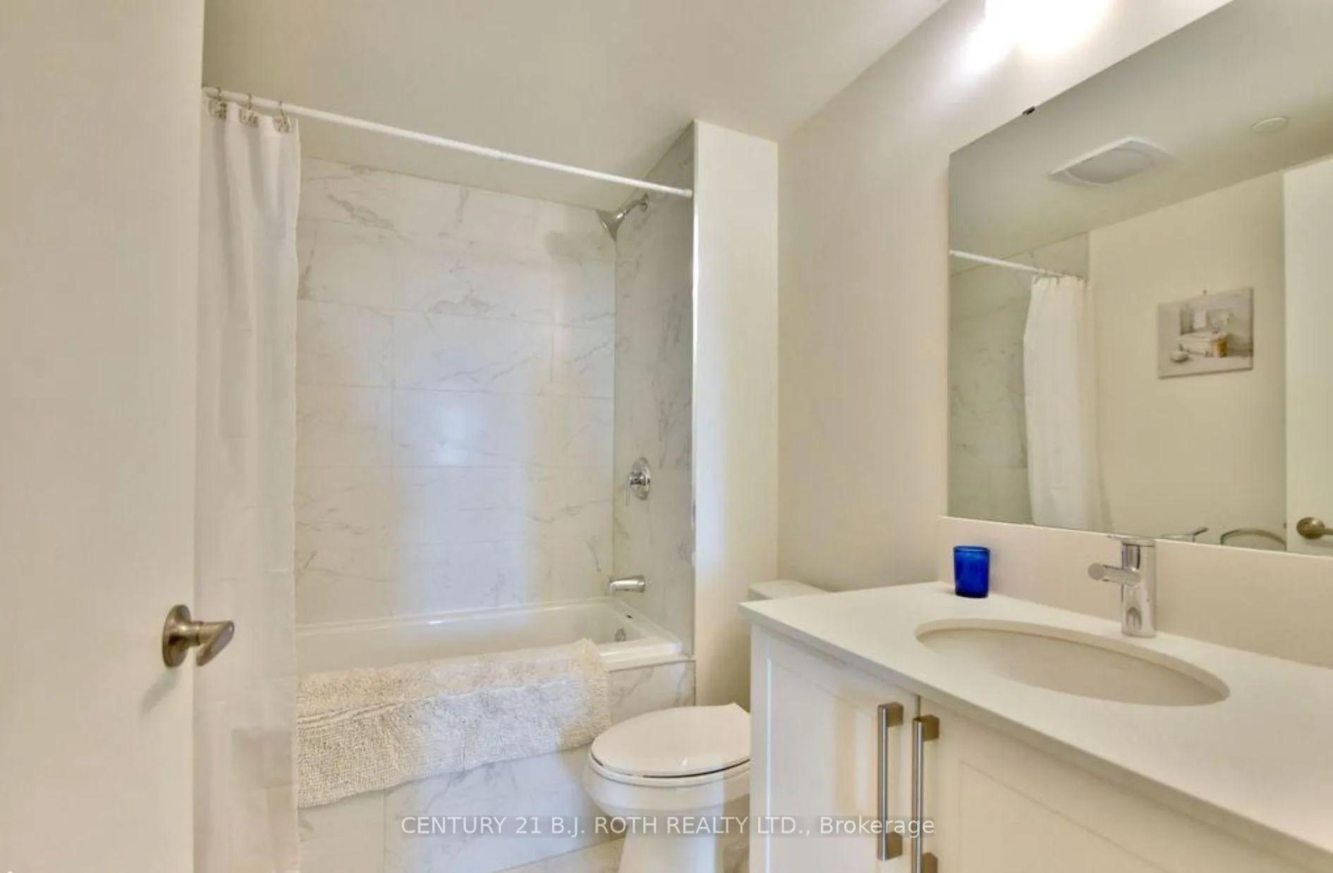 Photo 24 of Unit 818, 58 Lakeside Terrace, Barrie, Little Lake — HOMEH
